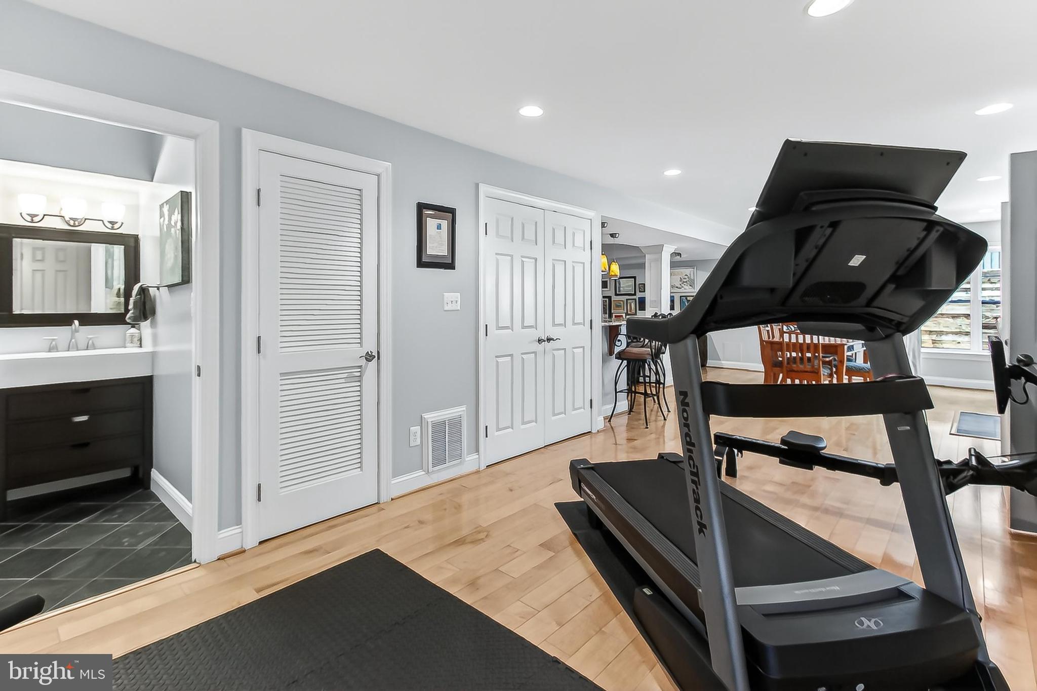 ALCOVA HEIGHTS - Residential