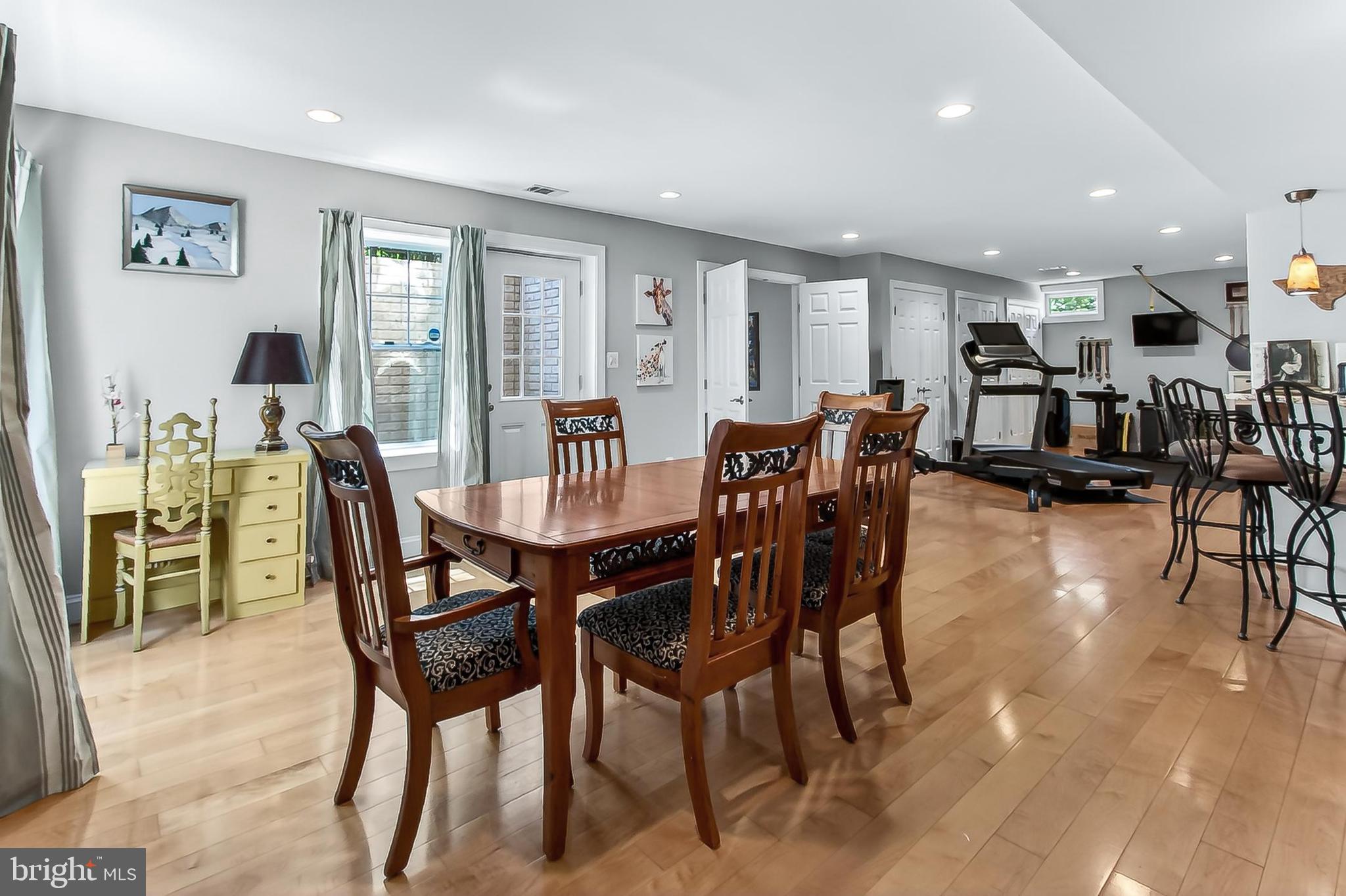 ALCOVA HEIGHTS - Residential