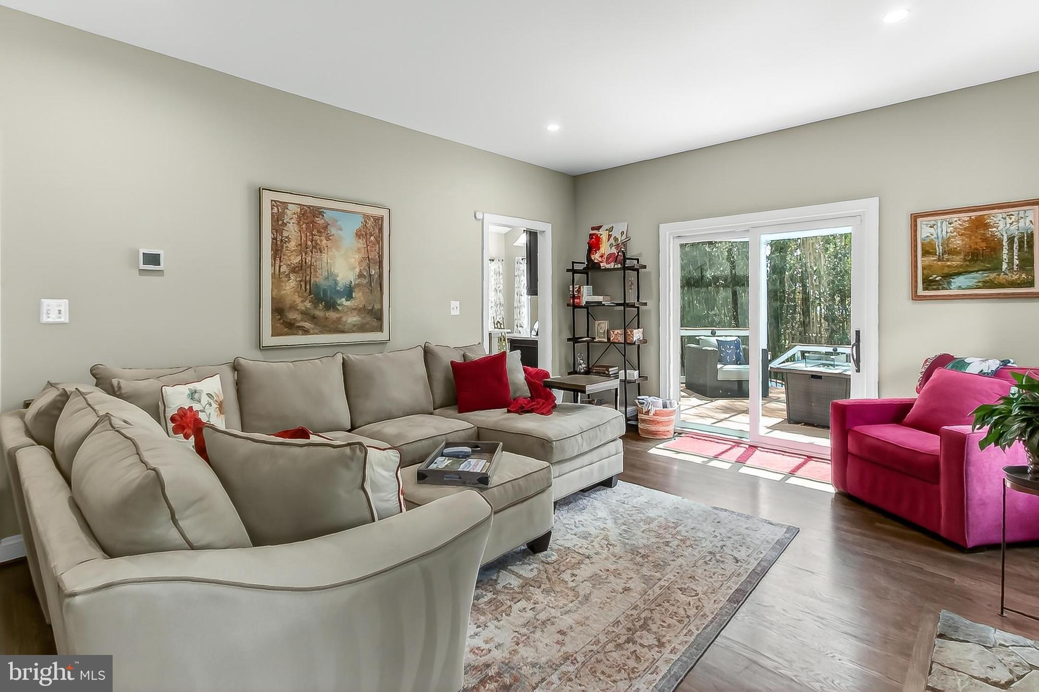 ALCOVA HEIGHTS - Residential