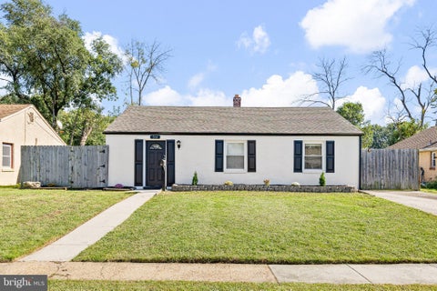 Photo of 314 Martin Drive, HISTORIC NEW CASTLE, DE 19720 (MLS # DENC2112362)