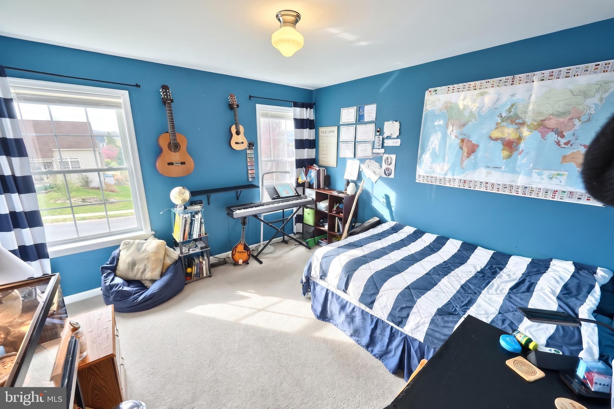 SHERMAN OAKS - Residential