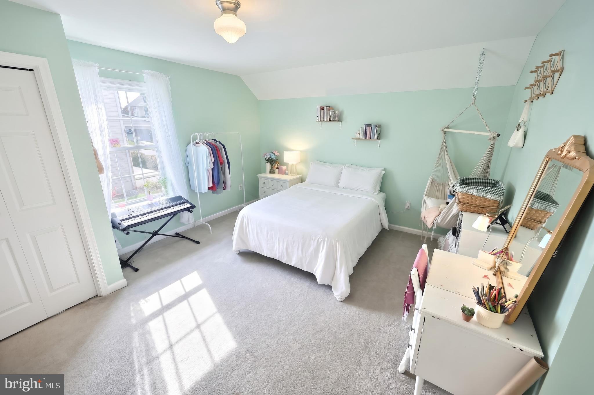 SHERMAN OAKS - Residential