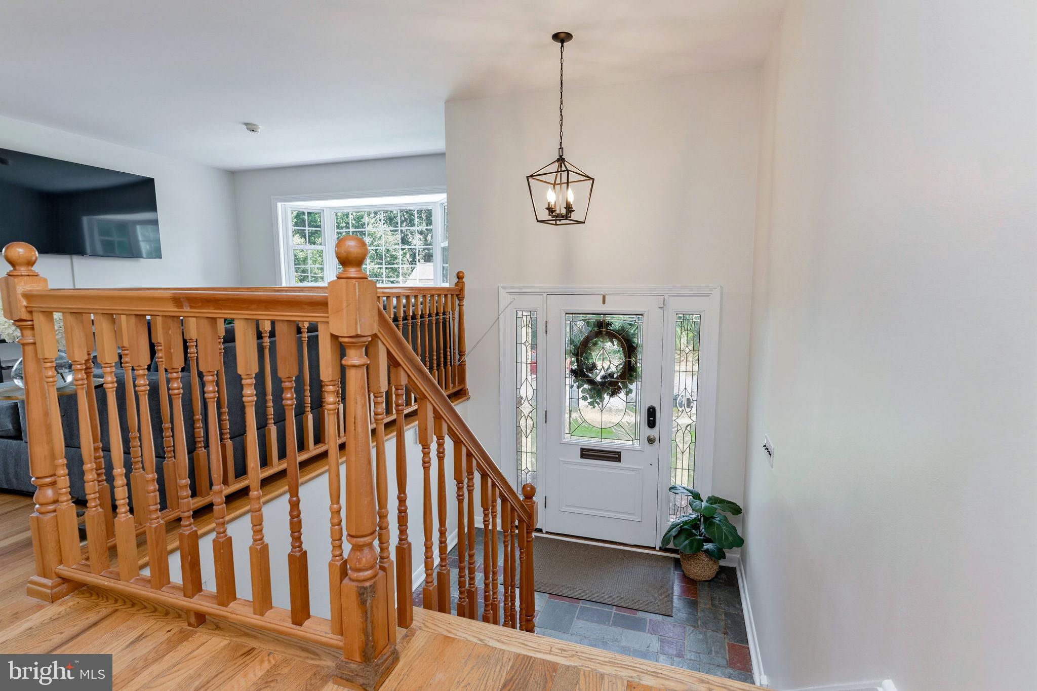8606 BOUND BROOK LANE