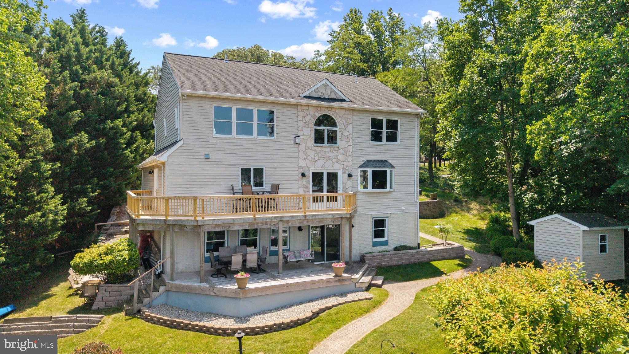 8044 FOREST GLEN DRIVE