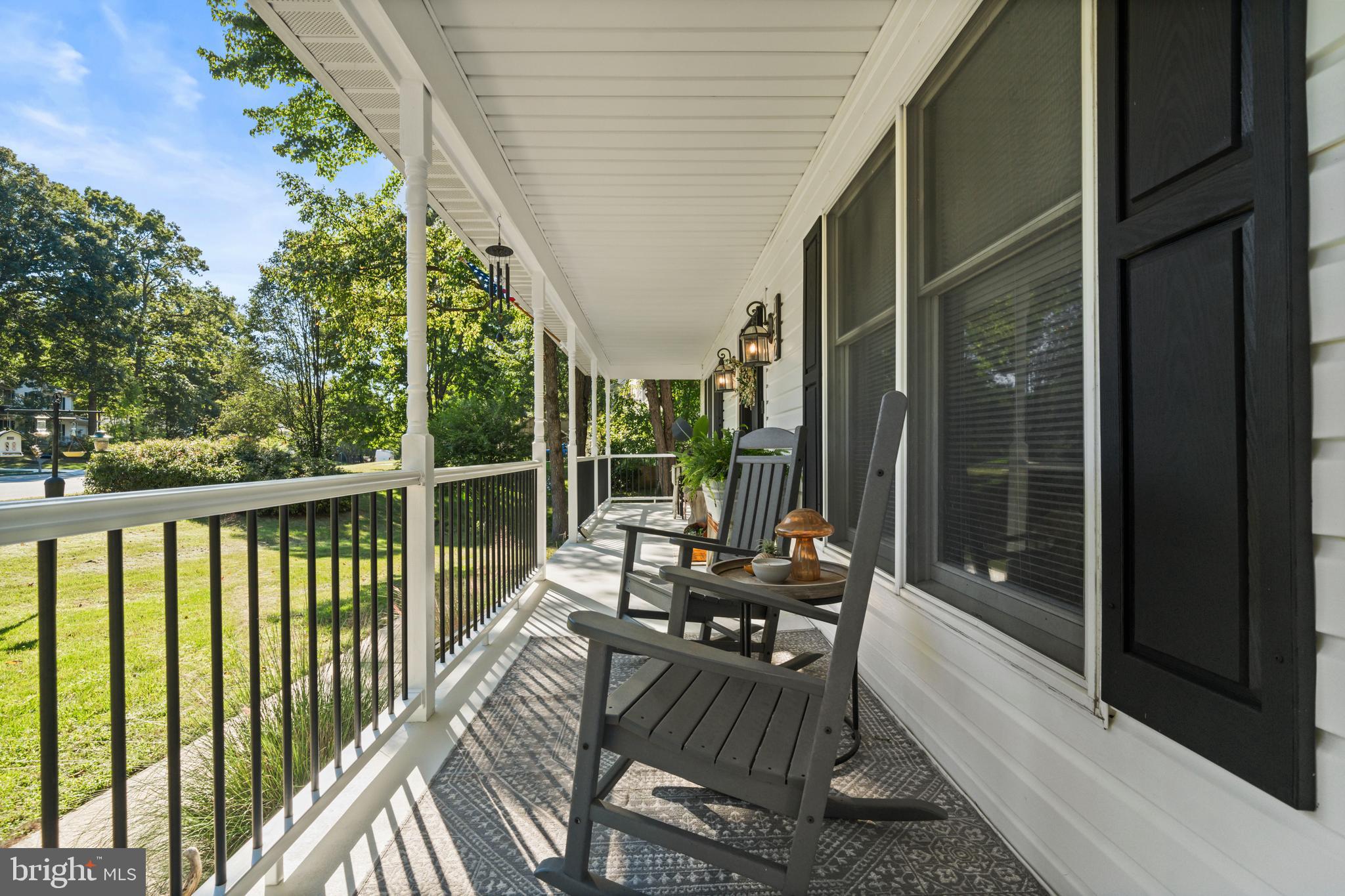 112 ORIOLE LANE