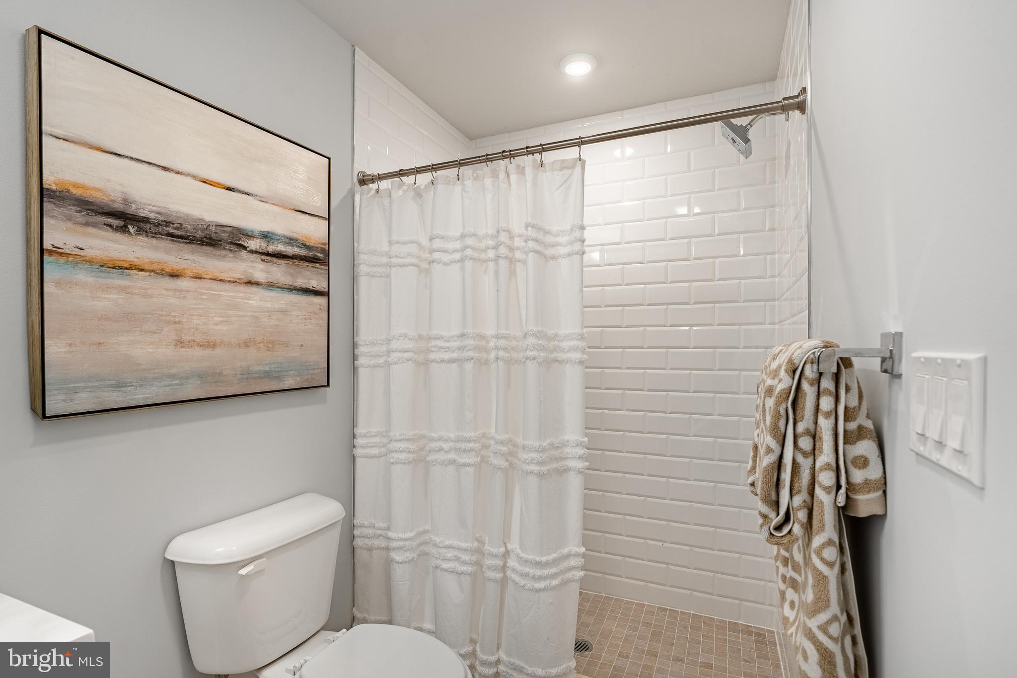 UNIVERSITY CITY - Residential