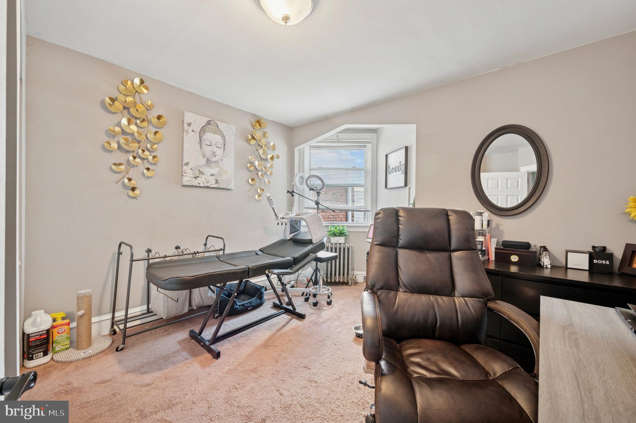 WEST OAK LANE - Residential