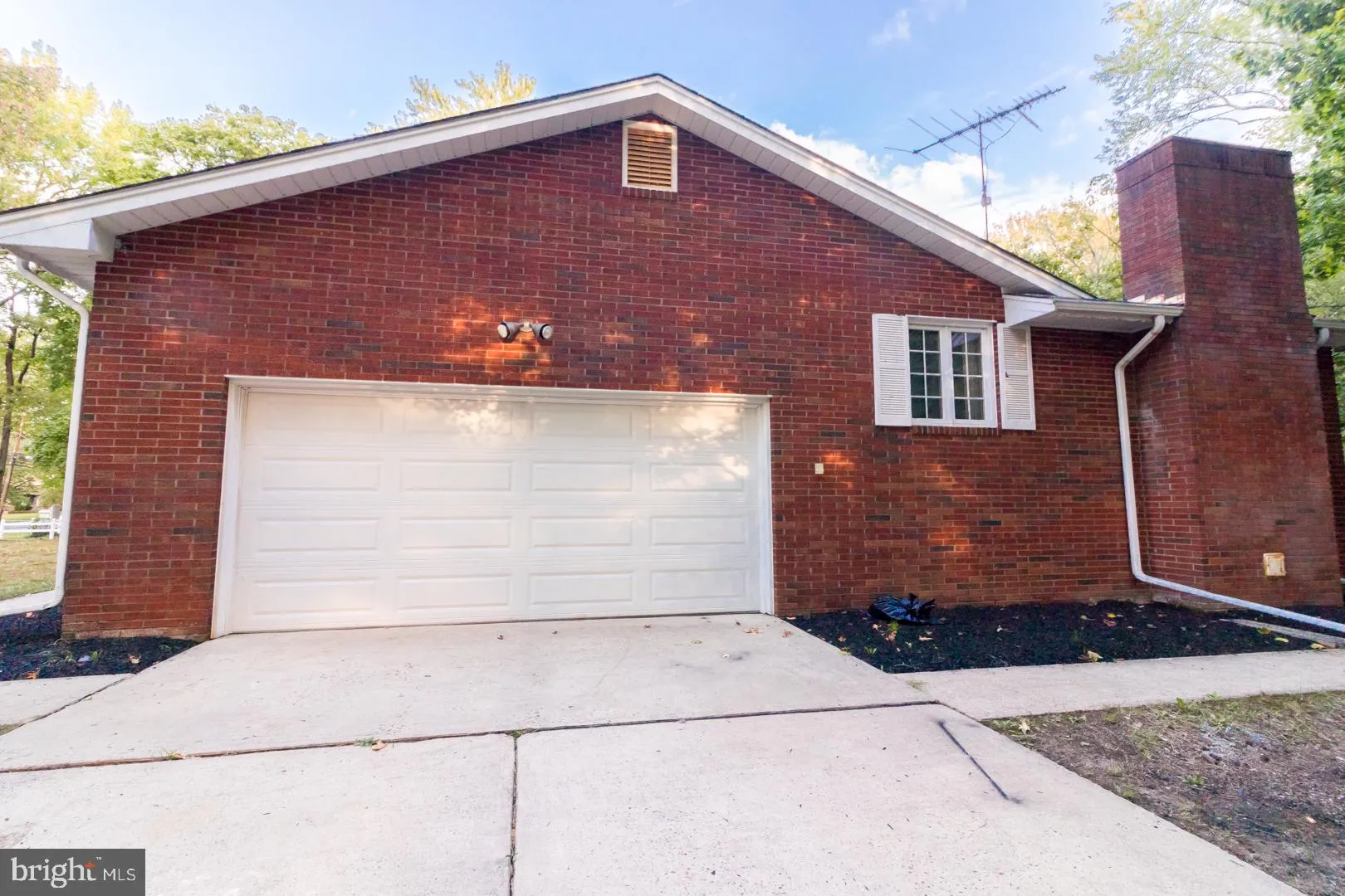 Robbinsville, New Jersey 08691, United States, 3 Bedrooms Bedrooms, ,3 BathroomsBathrooms,Residential,Active,24327