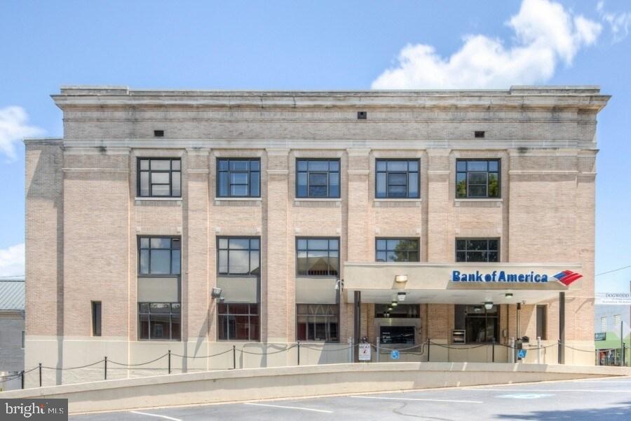 113 W MAIN STREET