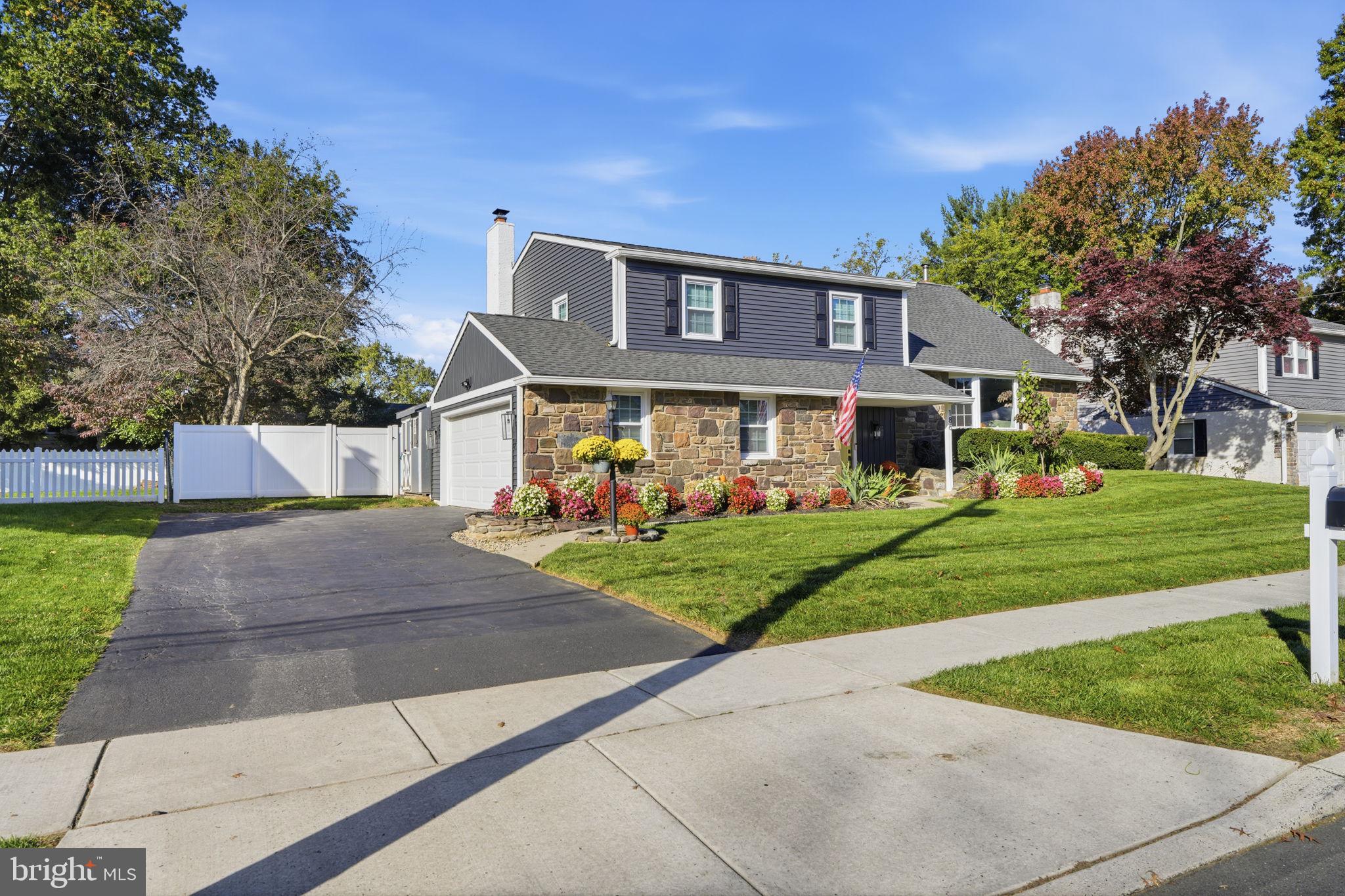 186 FLETCHER DRIVE