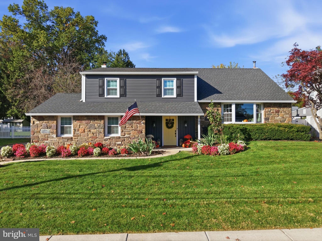 Photo of 186 Fletcher Drive, YARDLEY, PA 19067 (MLS # PABU2134218)