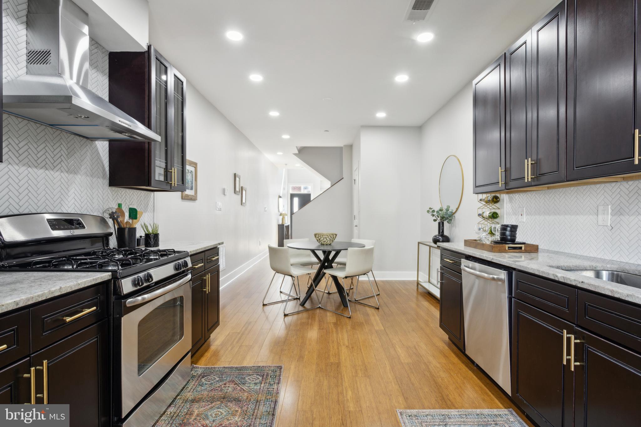 FISHTOWN - Residential