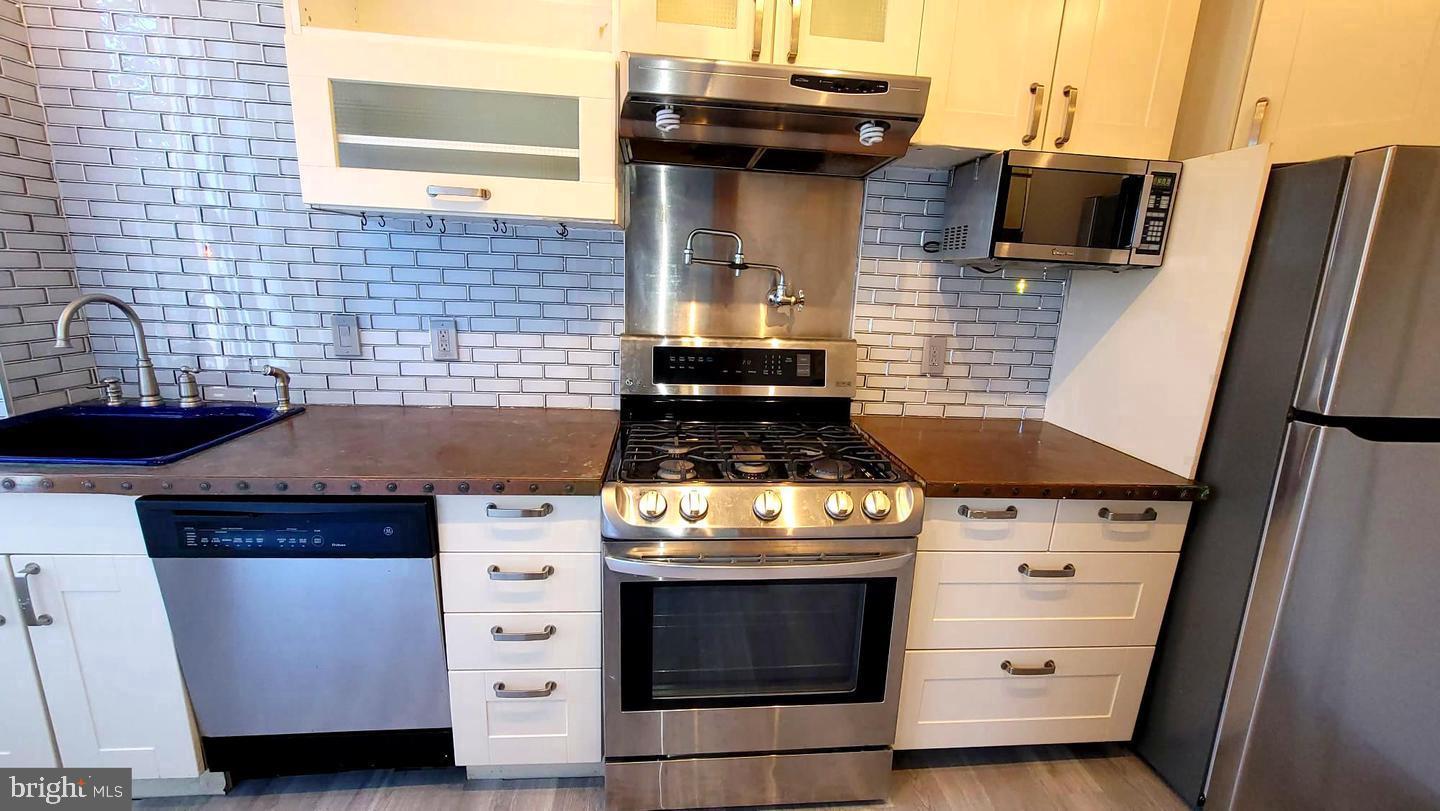 BOLTON HILL HISTORIC DISTRICT - Residential Lease