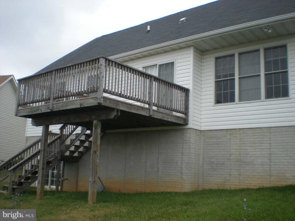 AUTUMN RIDGE - Residential Lease