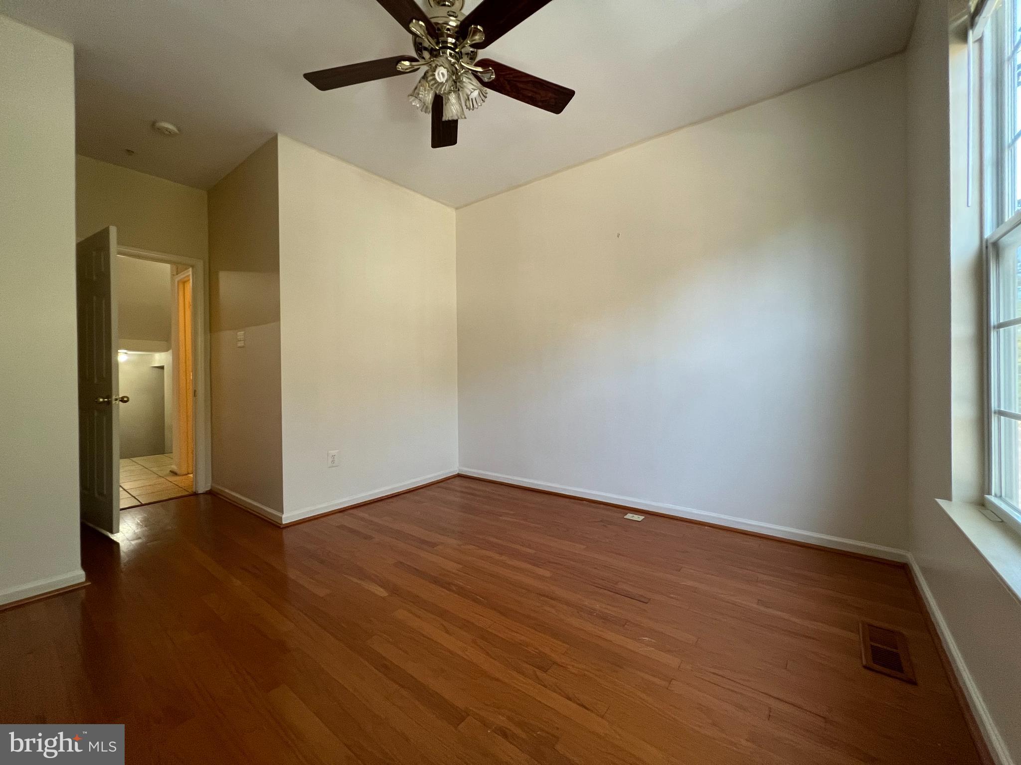 WATERS EDGE - Residential Lease