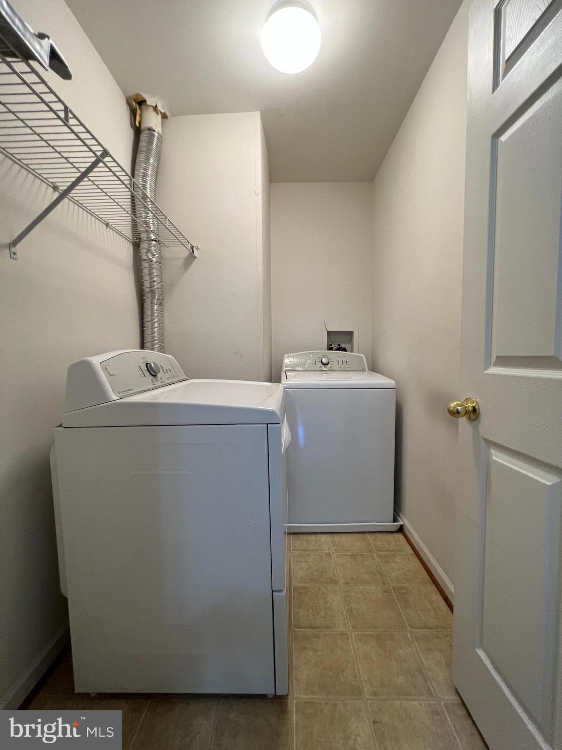 WATERS EDGE - Residential Lease