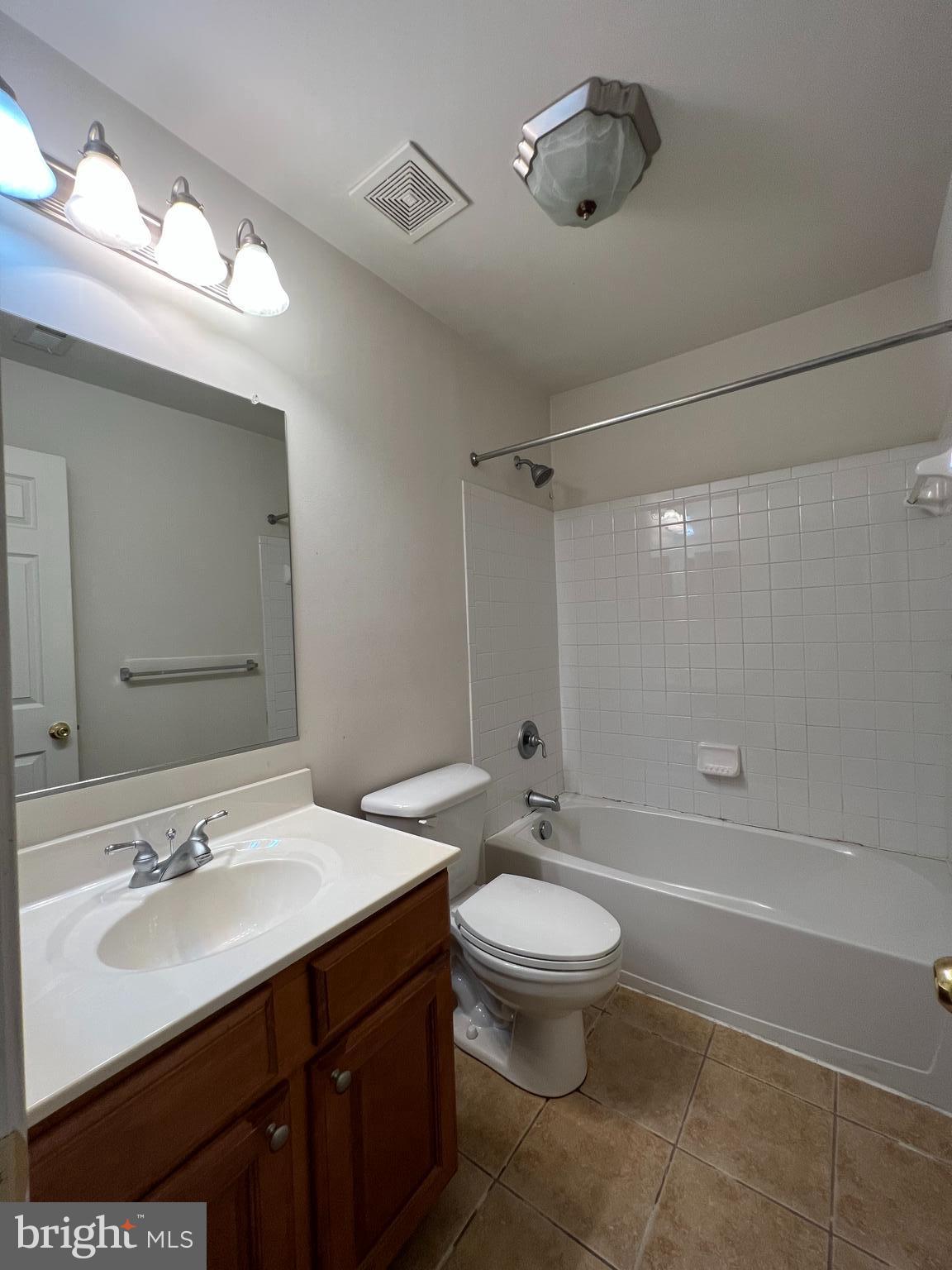 WATERS EDGE - Residential Lease