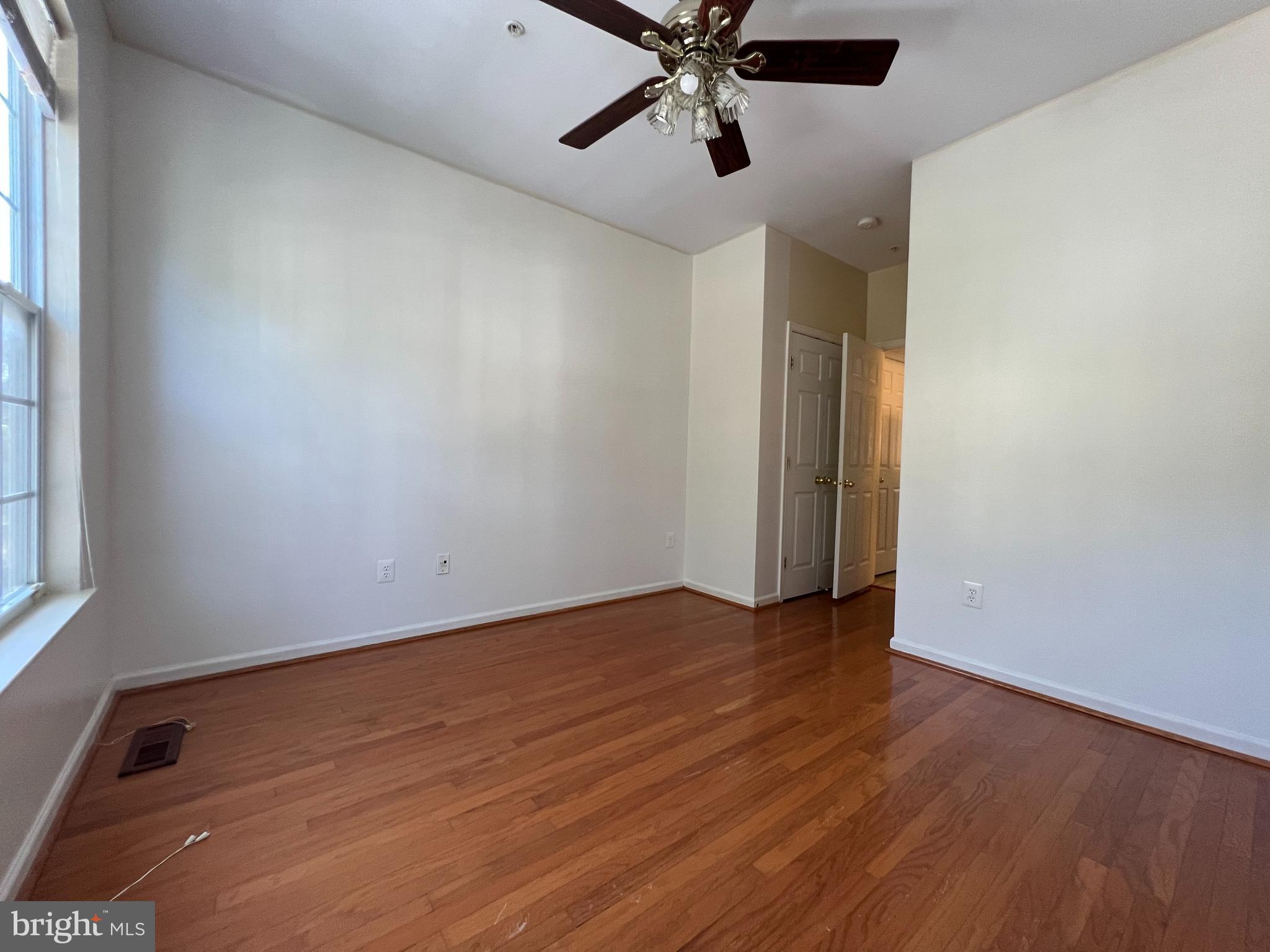 WATERS EDGE - Residential Lease