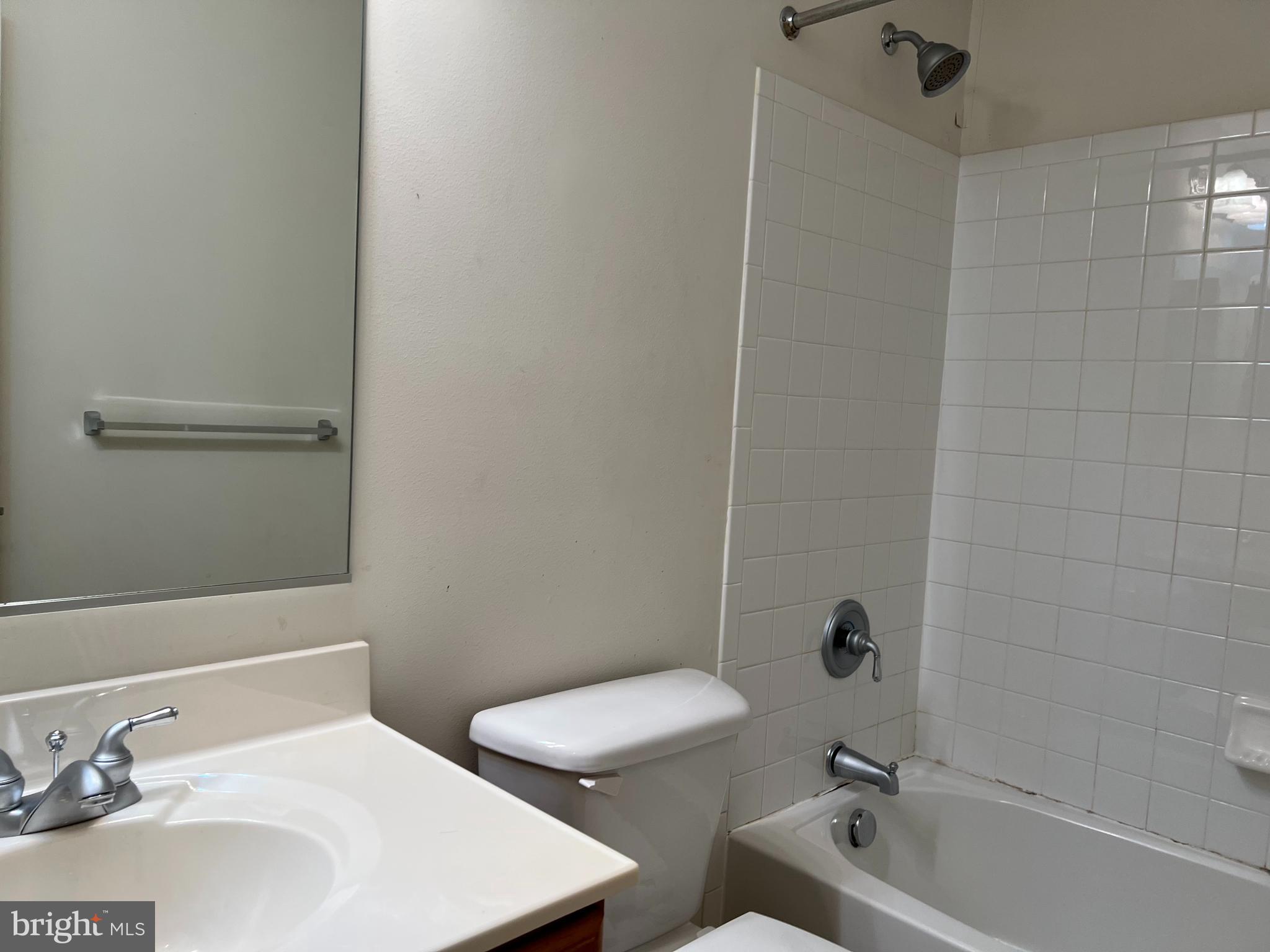 WATERS EDGE - Residential Lease