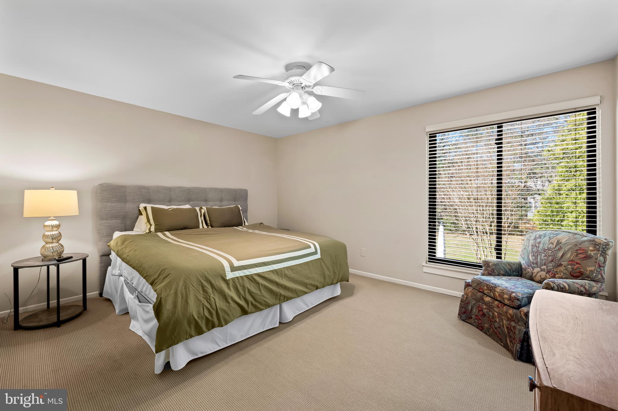 VELVET HILLS - Residential