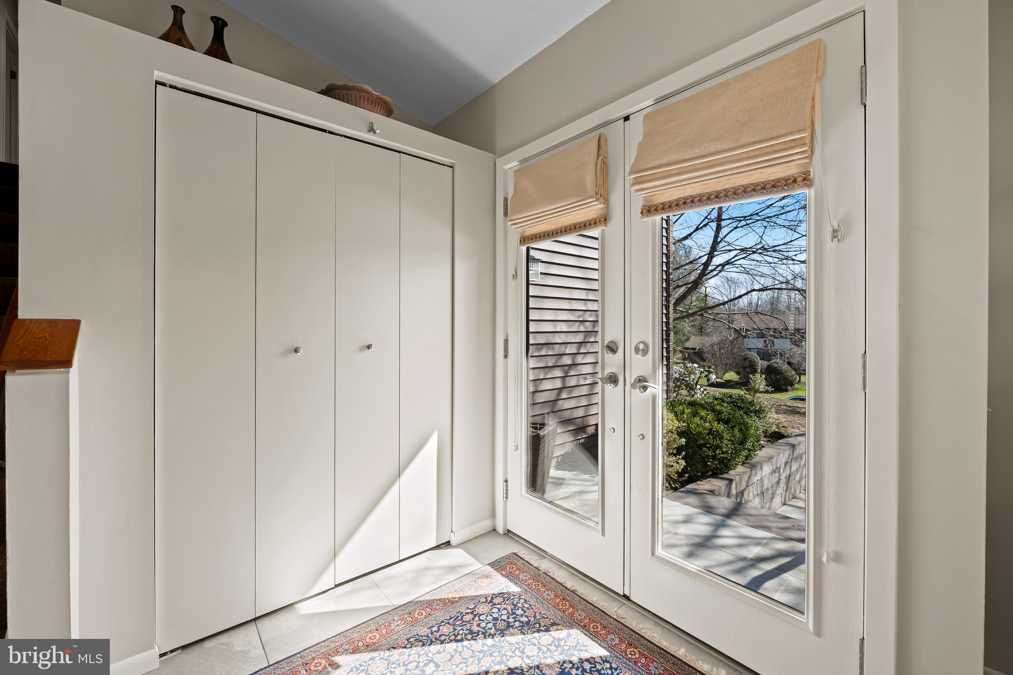 VELVET HILLS - Residential