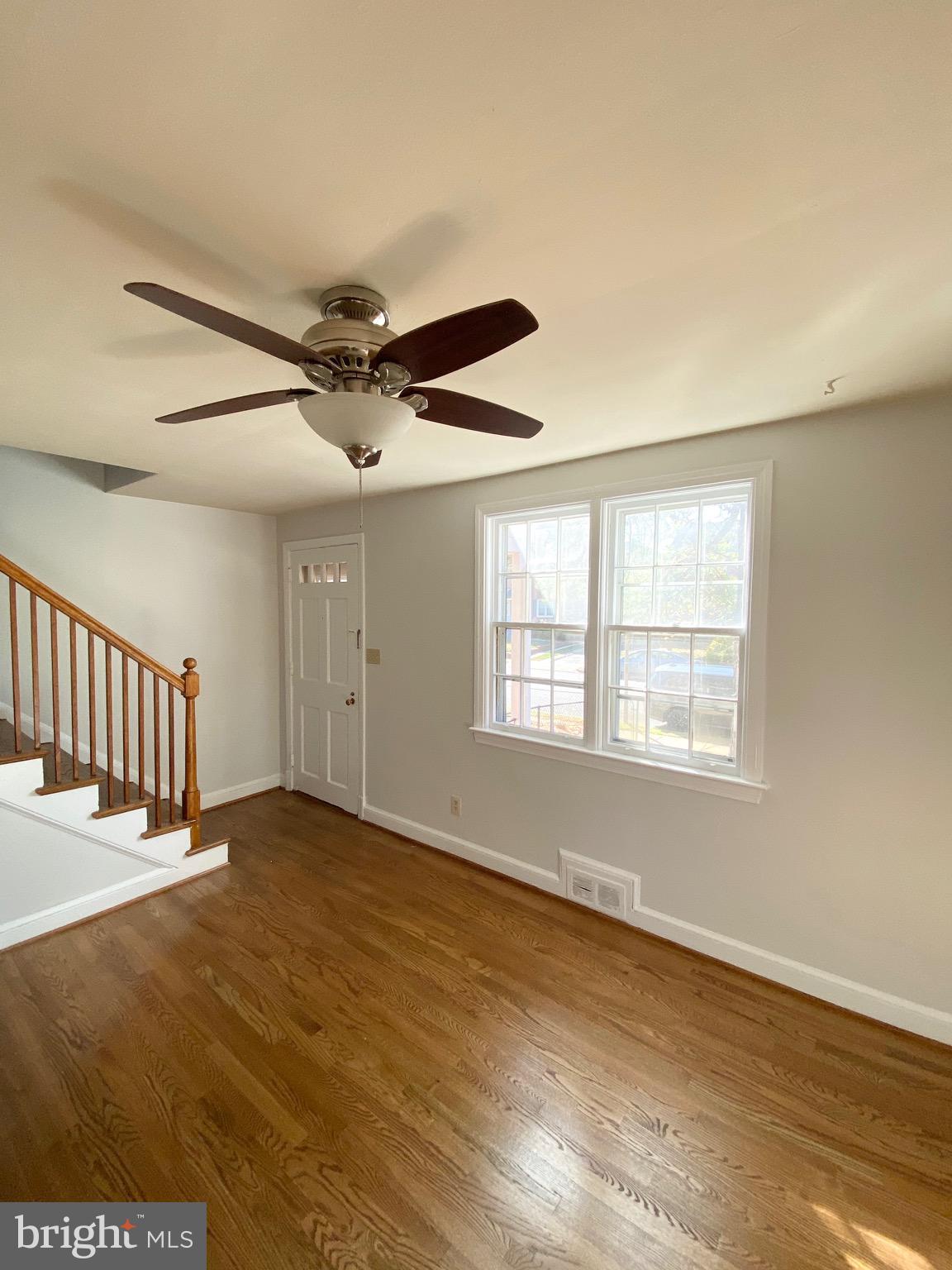 LONG BRANCH PARK - Residential Lease