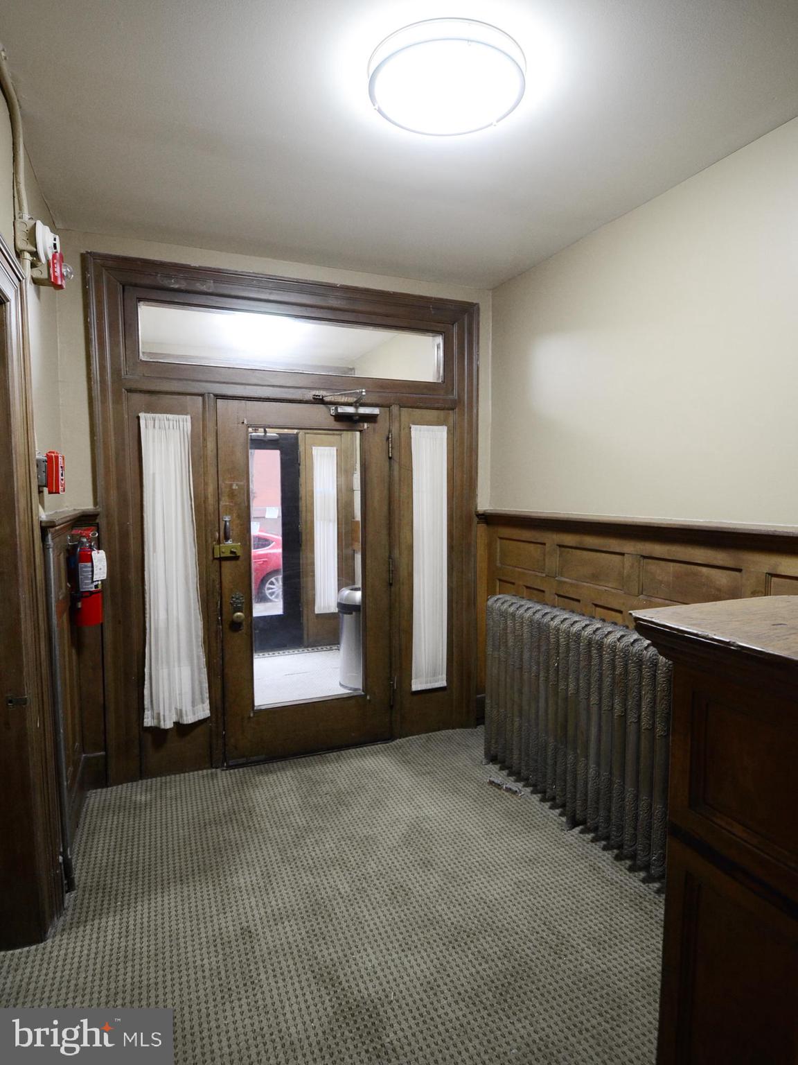 RITTENHOUSE SQUARE - Residential Lease