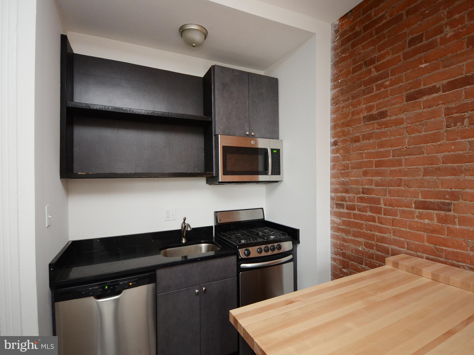 RITTENHOUSE SQUARE - Residential Lease