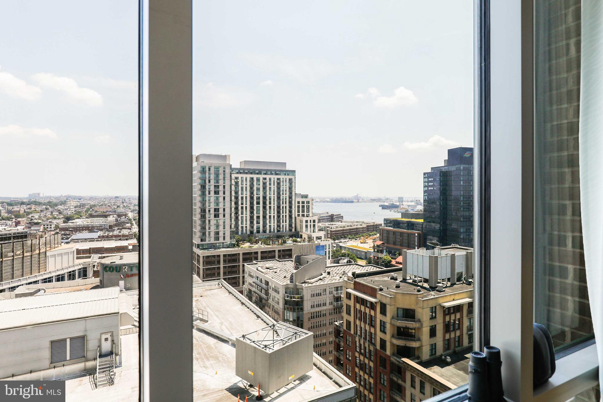 HARBOR EAST - Residential