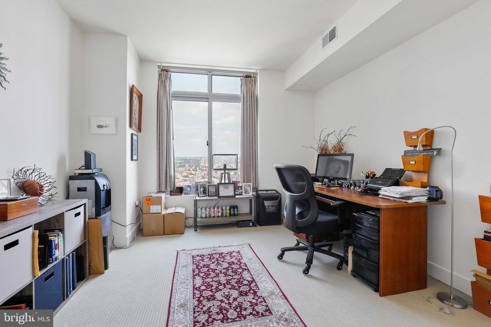 HARBOR EAST - Residential