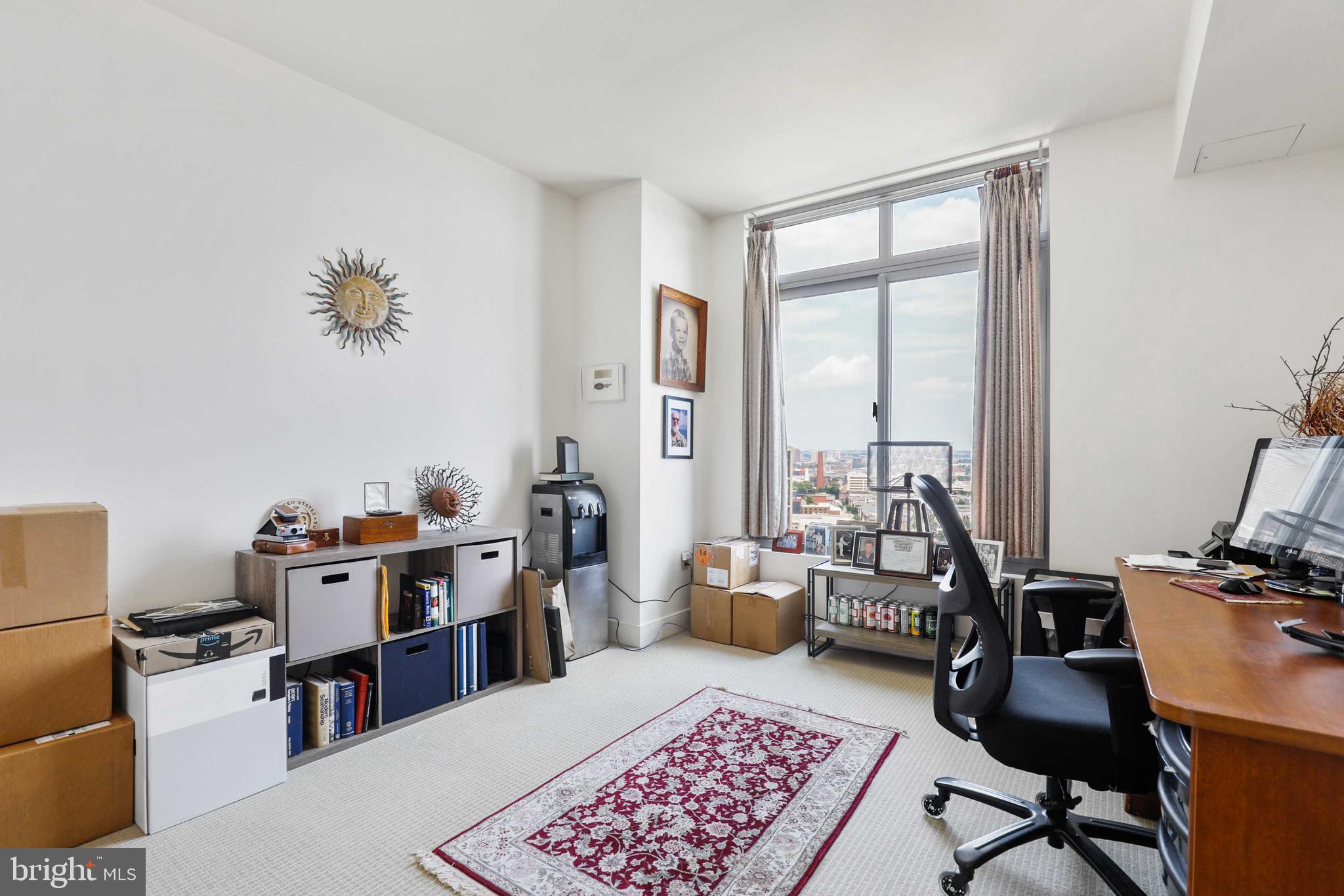 HARBOR EAST - Residential