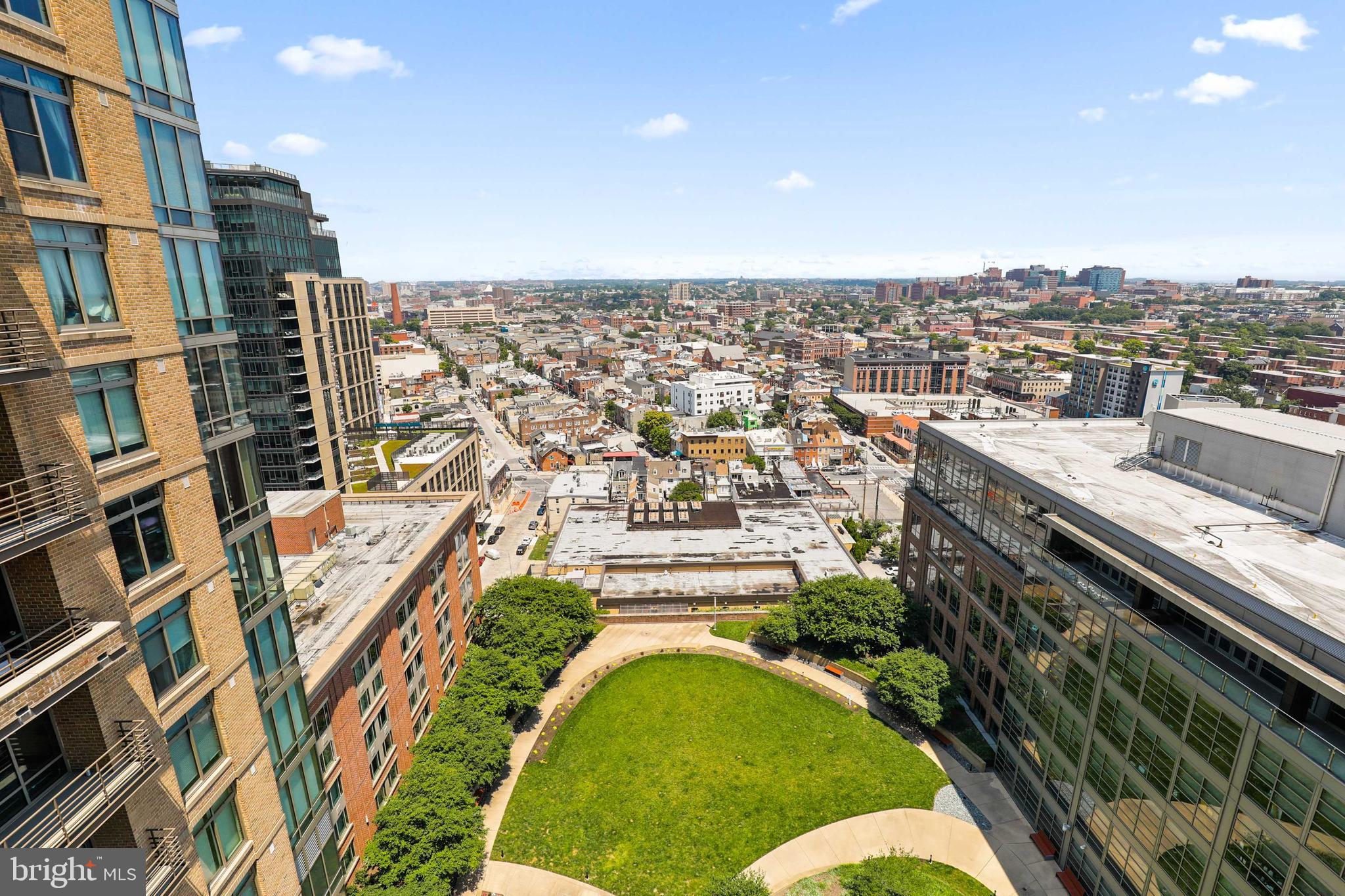 HARBOR EAST - Residential