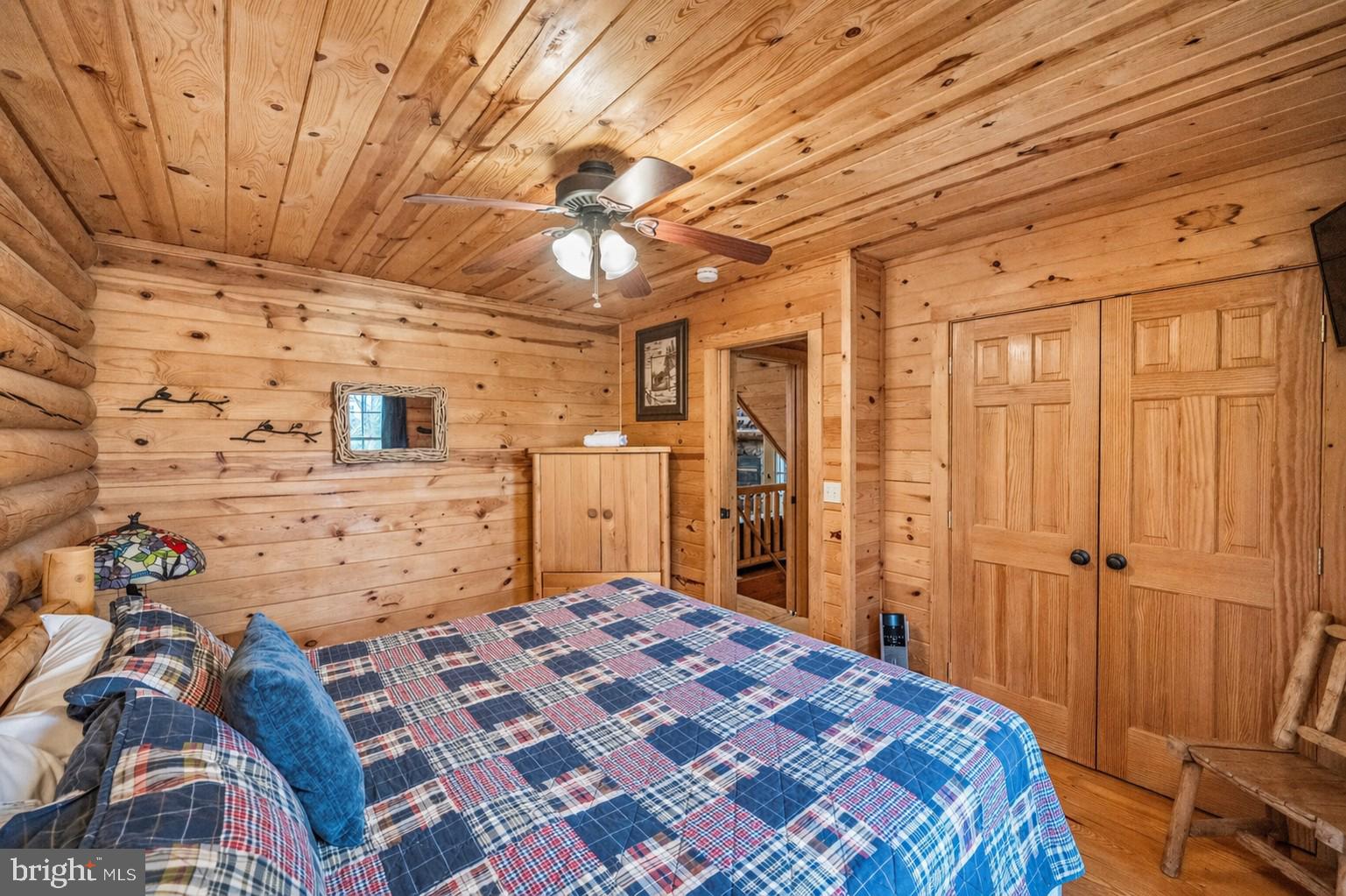 YELLOWSTONE VILLAGE - Residential