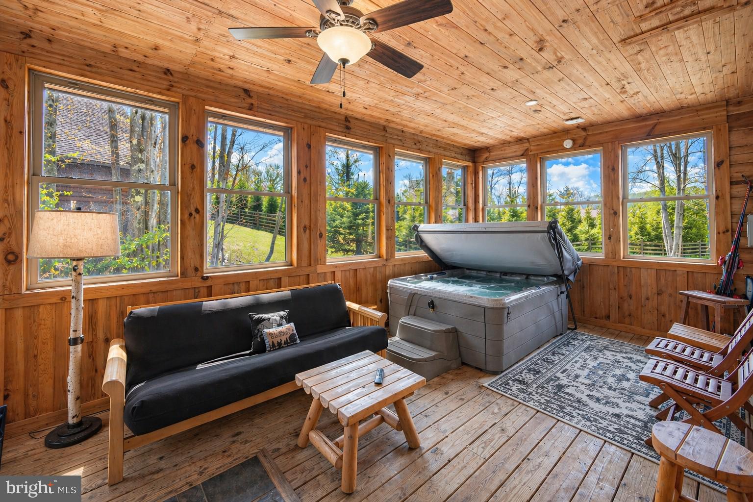 YELLOWSTONE VILLAGE - Residential