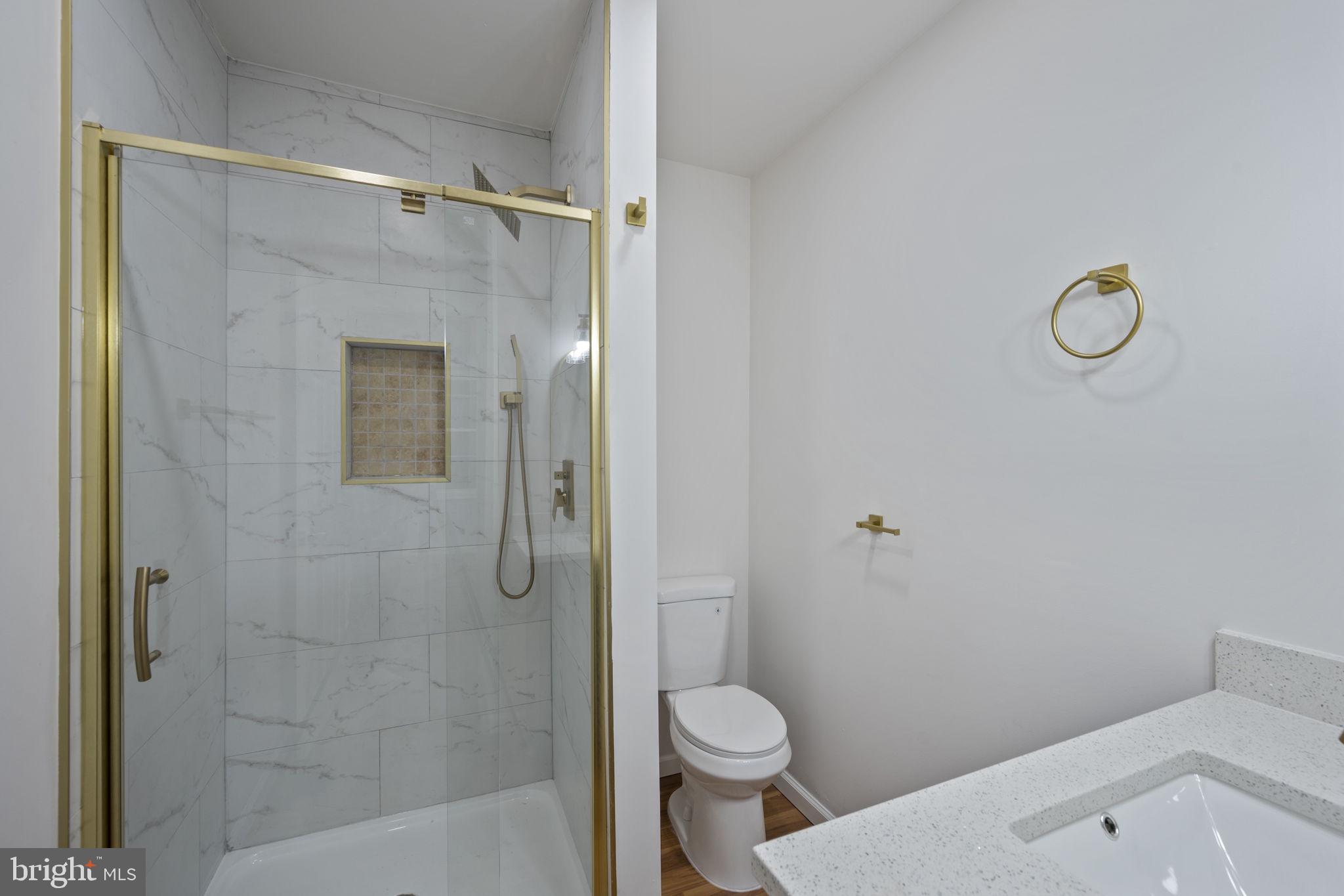 MIDDLE EAST - Residential