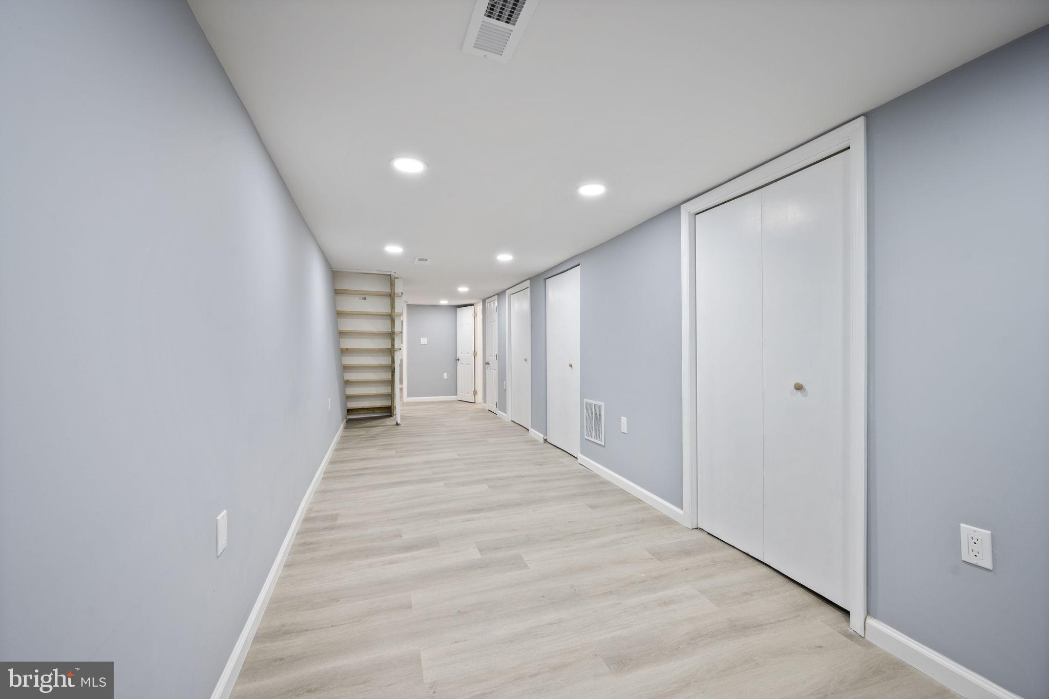 MIDDLE EAST - Residential