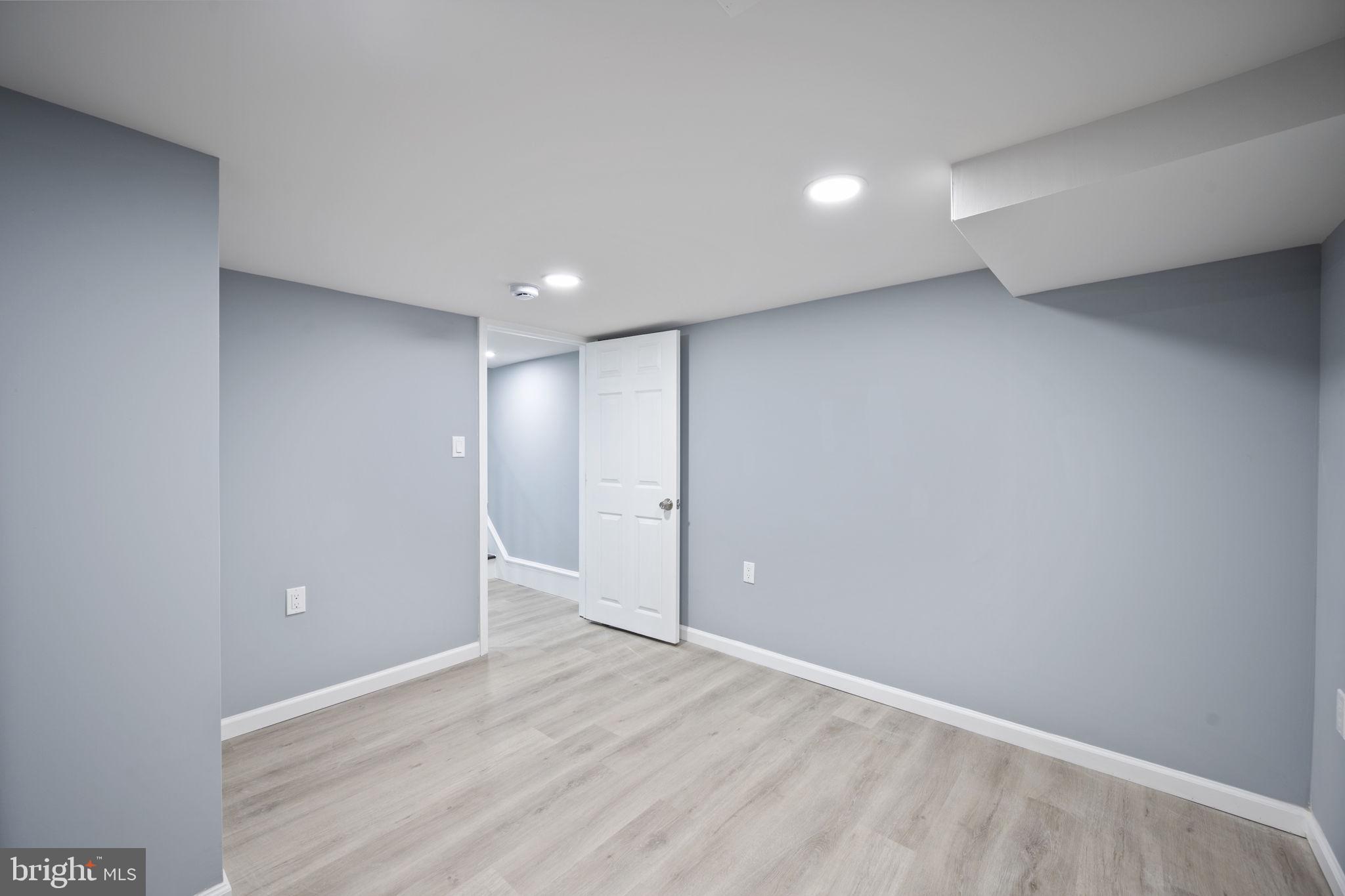 MIDDLE EAST - Residential