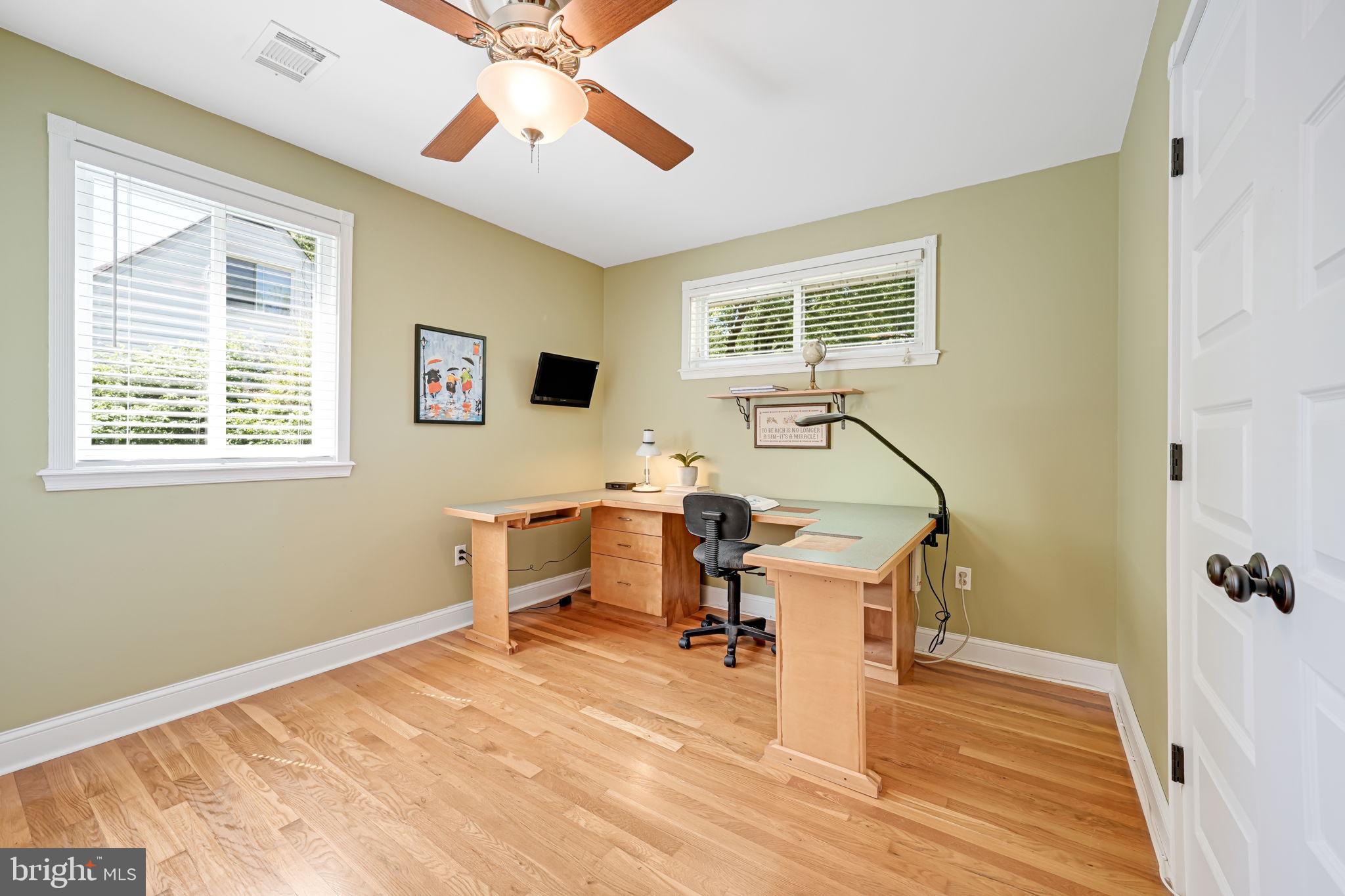 KINGS PARK WEST - Residential