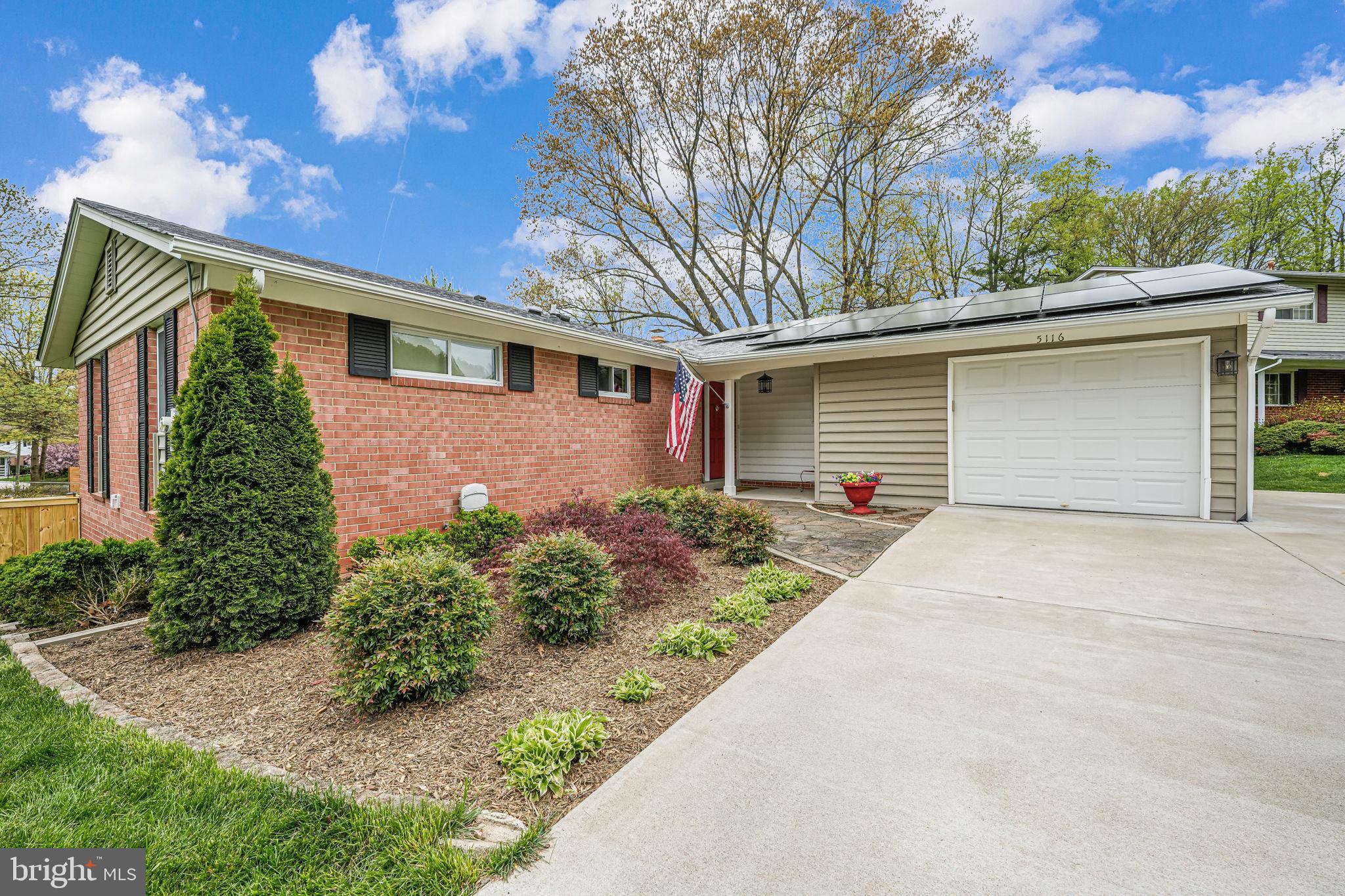 KINGS PARK WEST - Residential