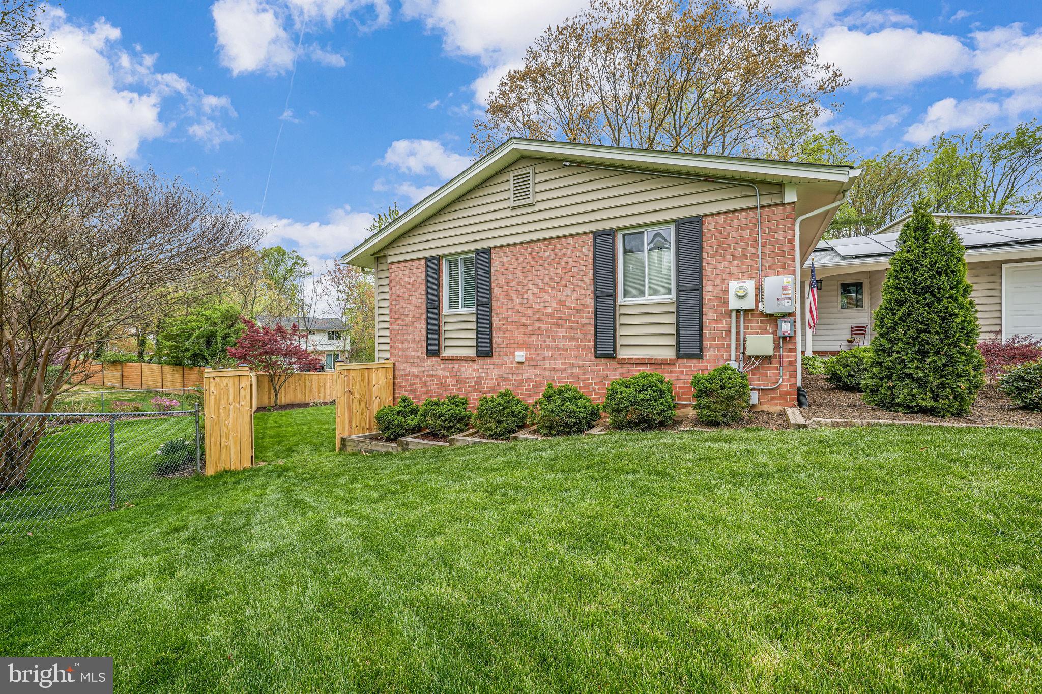 KINGS PARK WEST - Residential