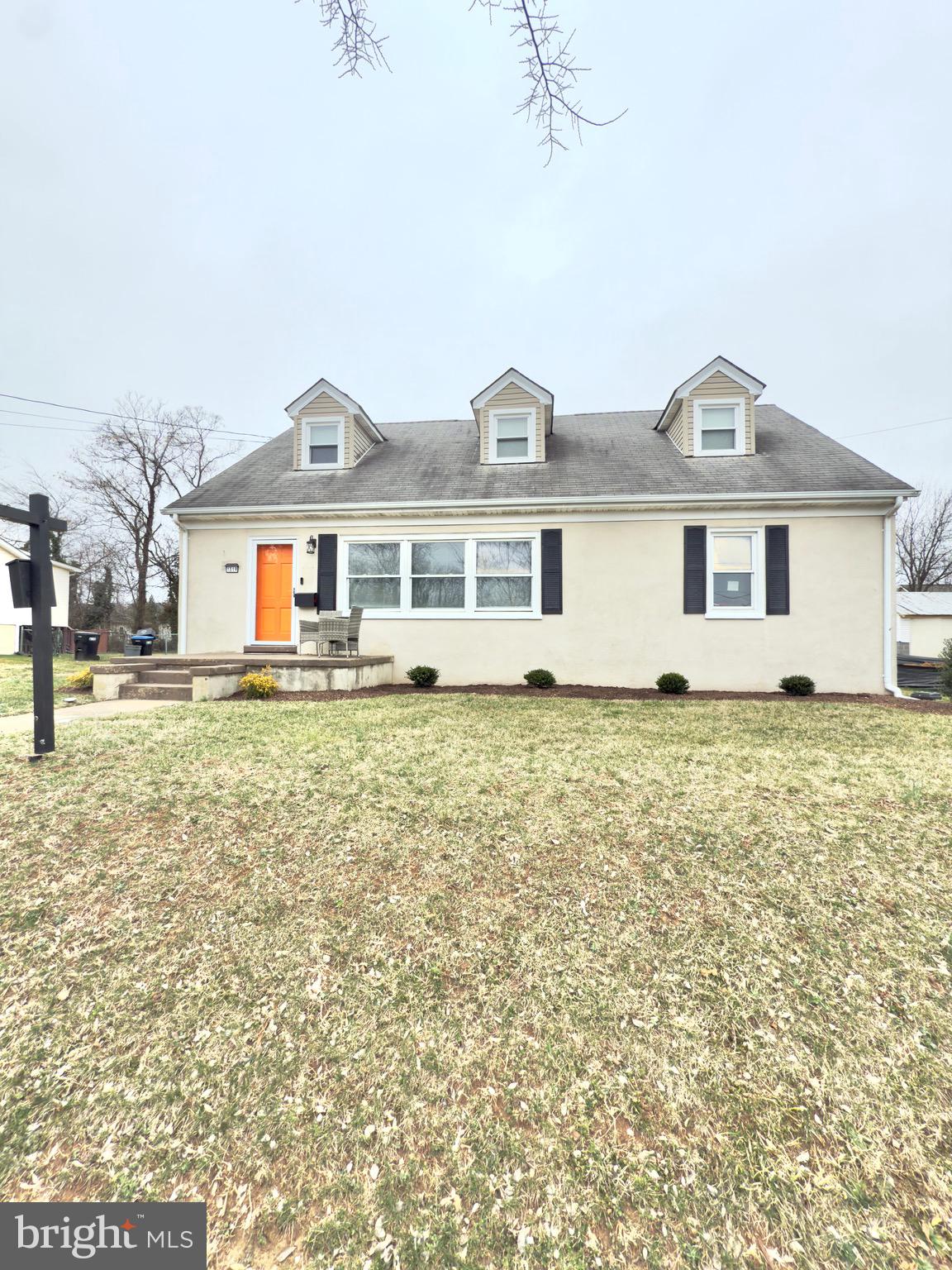 MAYFIELD - Residential