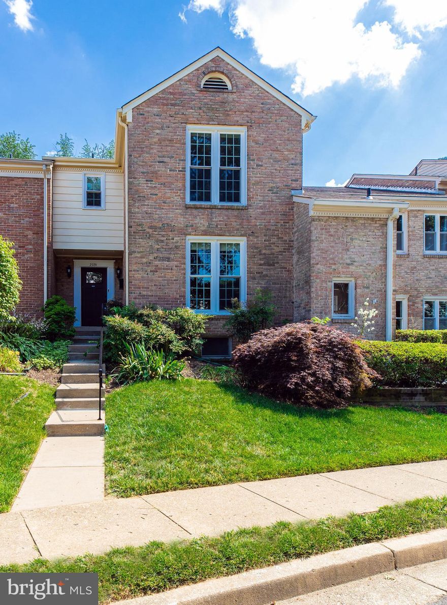 3 Fin Level, 3/4 BR, 3FBA 1HBA TH in sought after Westmoreland Square & McLean Schools. 2 FP, brick exterior with patio. Seller invested significant money and effort to update the whole house. Master retreat w/ large dressing room & updated spa bath. 2 assigned parking space right in front. Seconds to Rt. 7, I-66, dining, shopping & 2 metro lines.