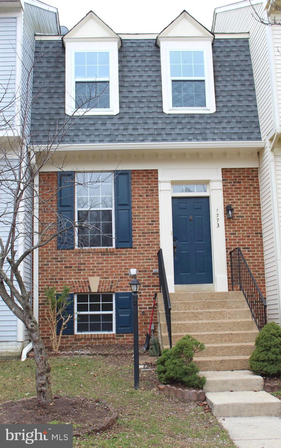 DAWSONS RIDGE - Residential Lease