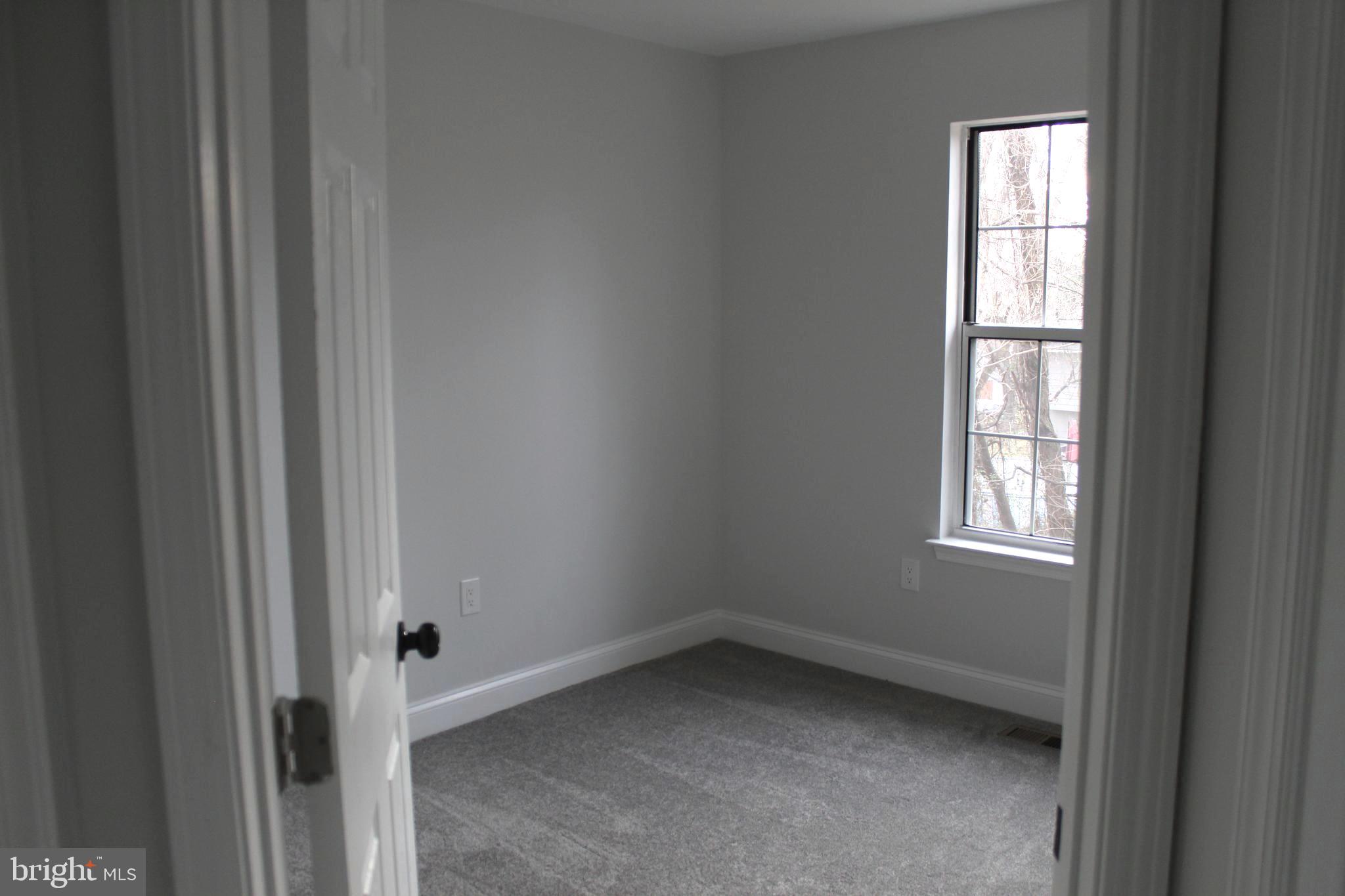 DAWSONS RIDGE - Residential Lease