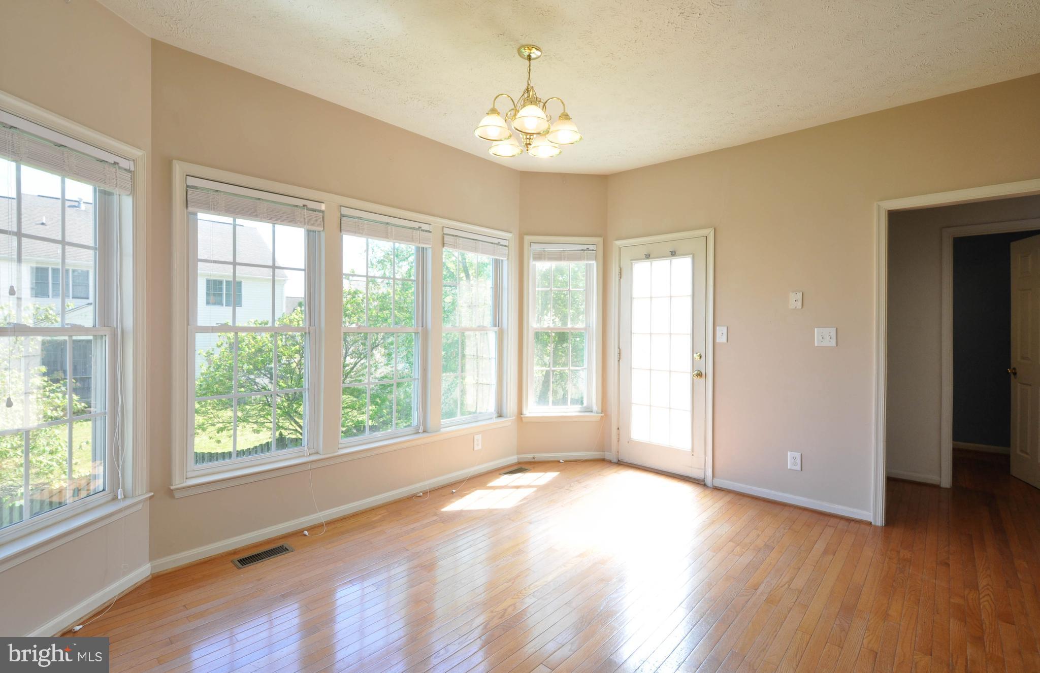 PELHAM'S CROSSING - Residential