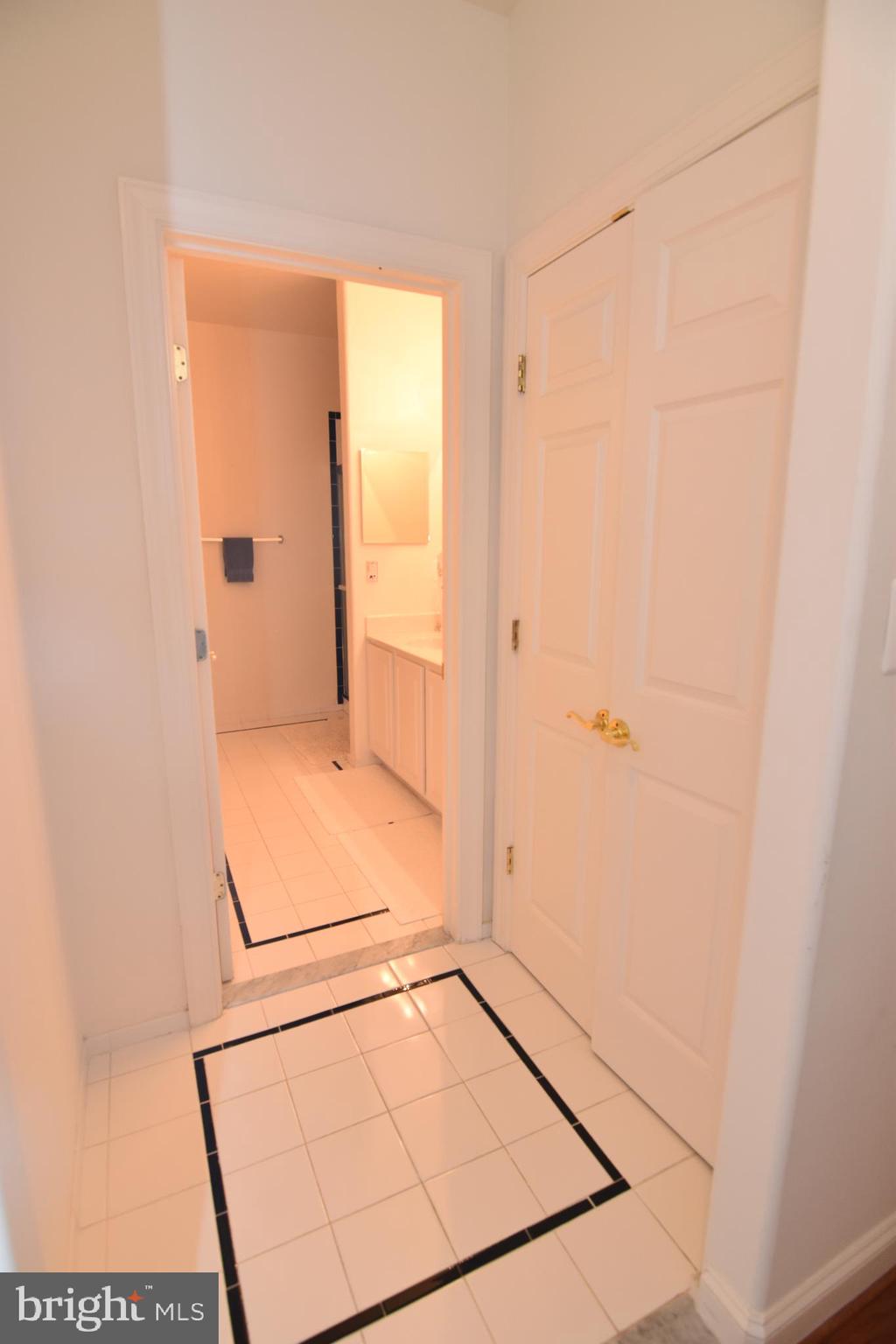 LEONARDTOWN LANDING - Residential Lease