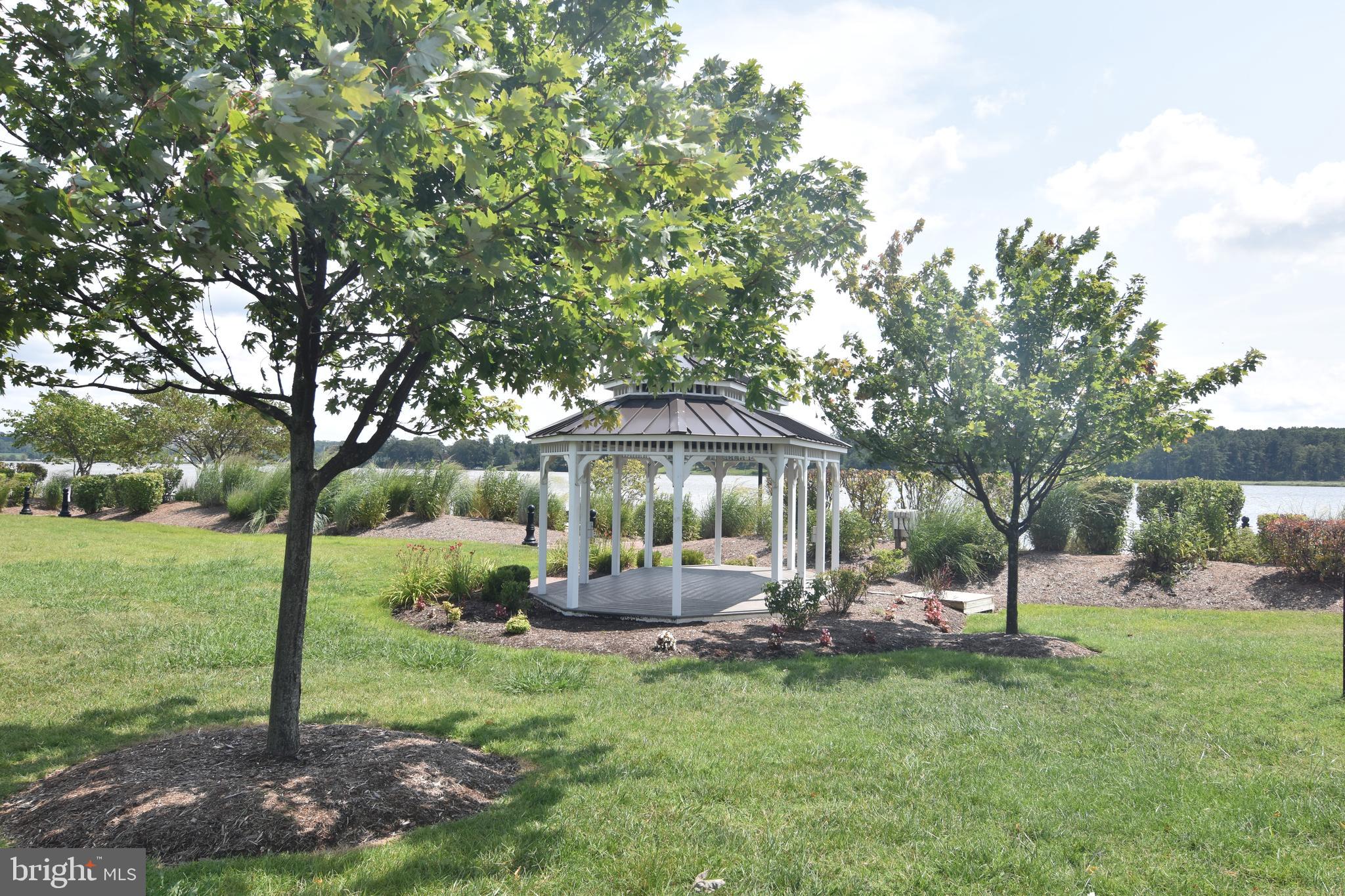 LEONARDTOWN LANDING - Residential Lease