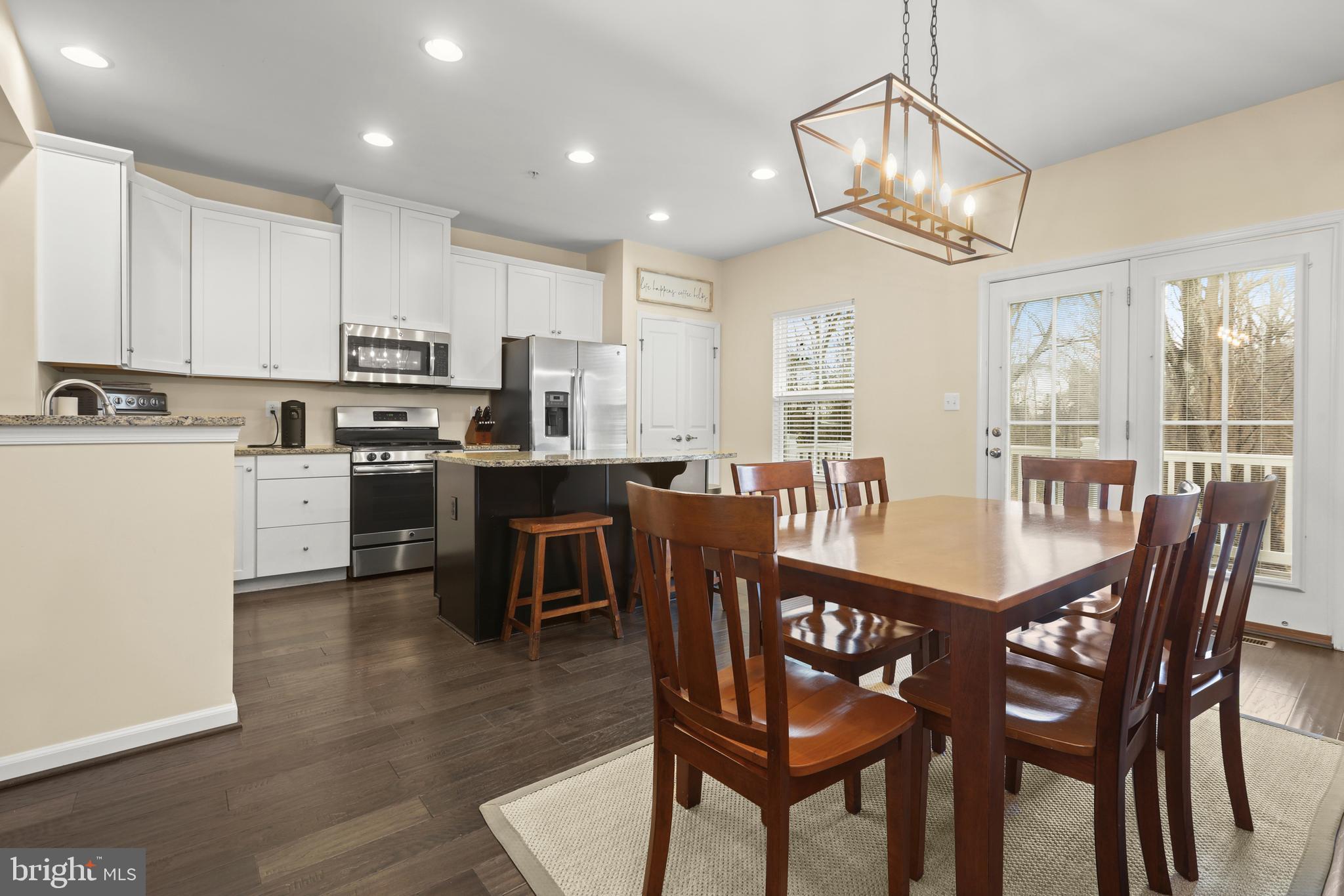 MAGNESS MILL - Residential