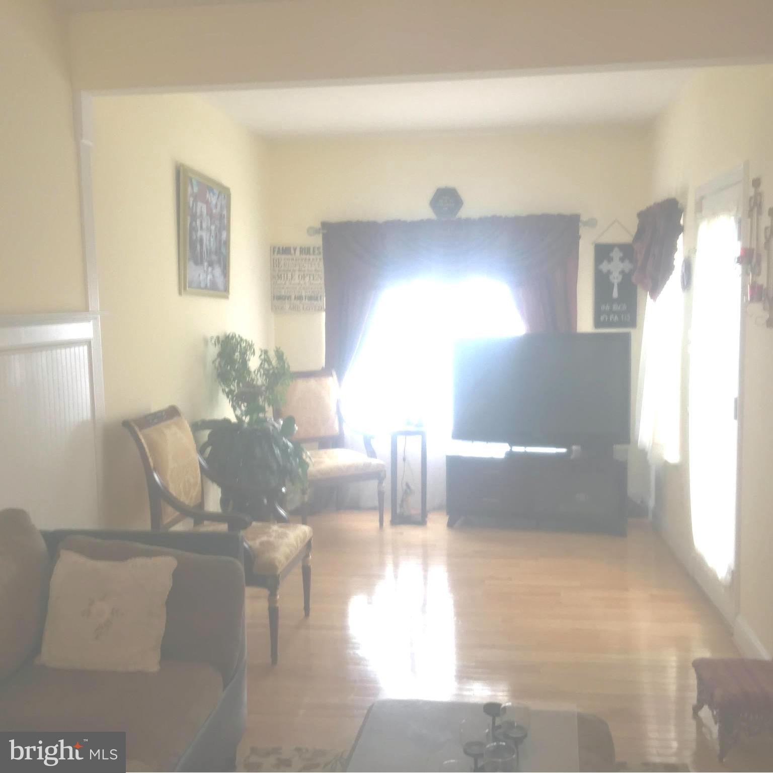 RIVER OAKS - Residential