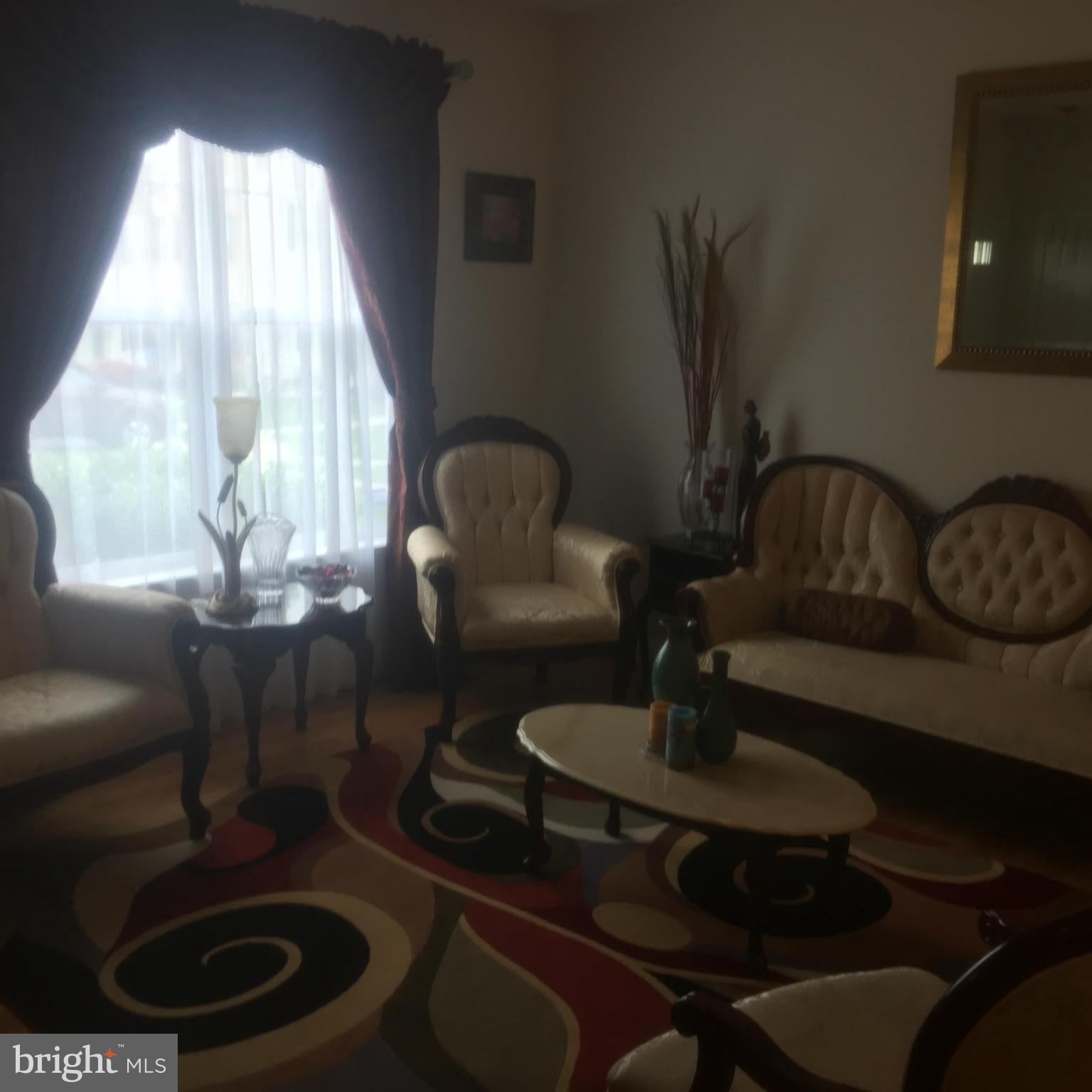 RIVER OAKS - Residential